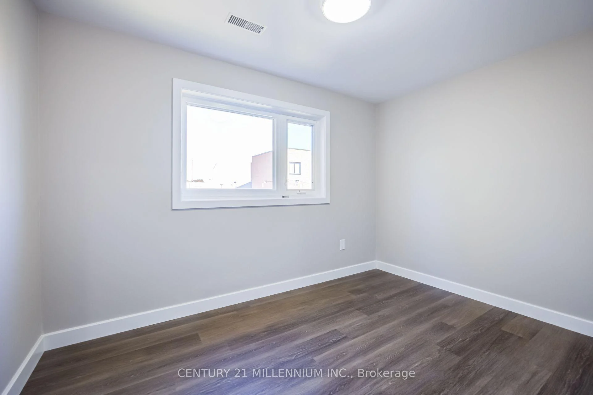 Photo 12 of Unit UNIT A, 58 Isabella Street, Brampton, Downtown Brampton — HOMEH