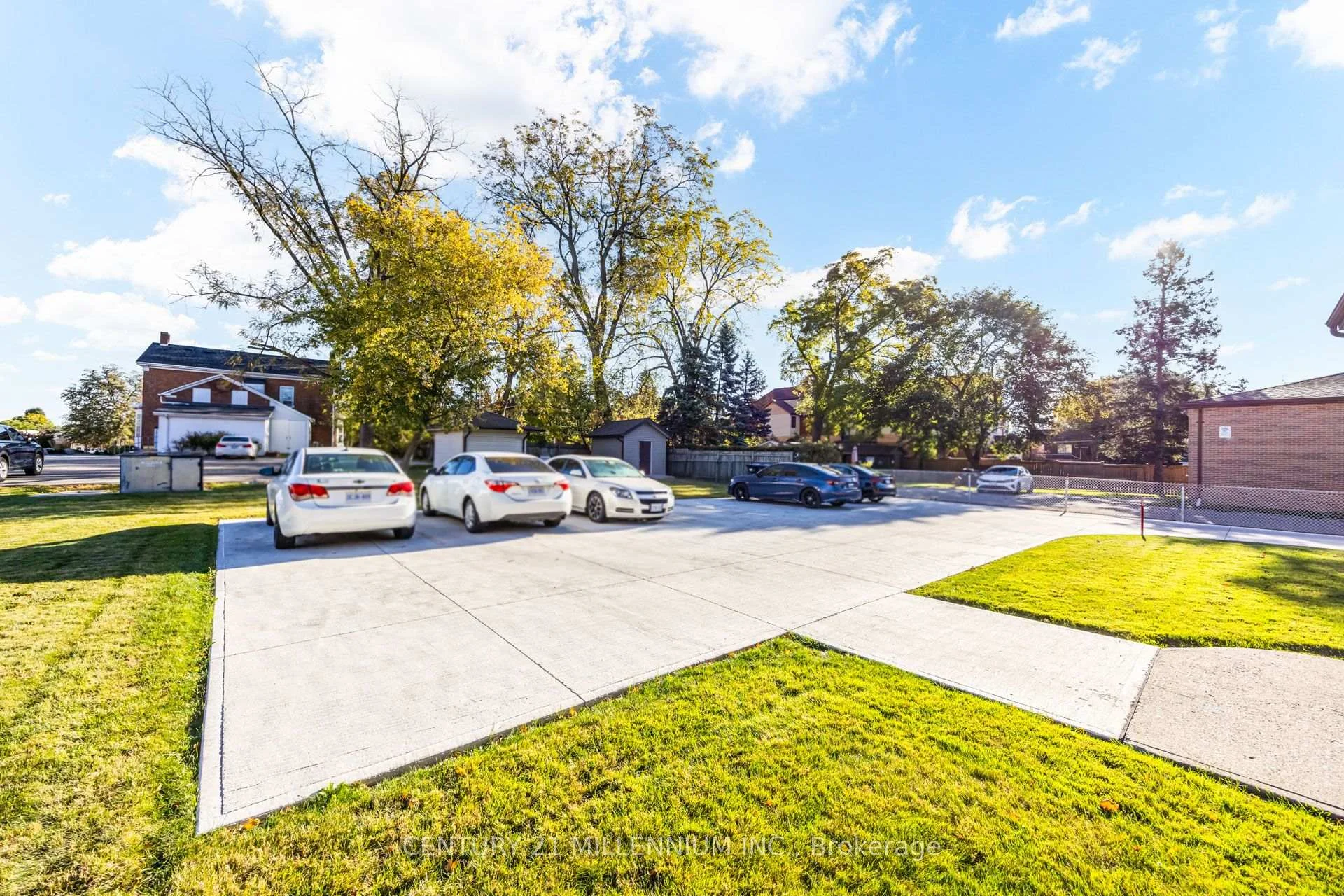 Photo 17 of Unit UNIT A, 58 Isabella Street, Brampton, Downtown Brampton — HOMEH