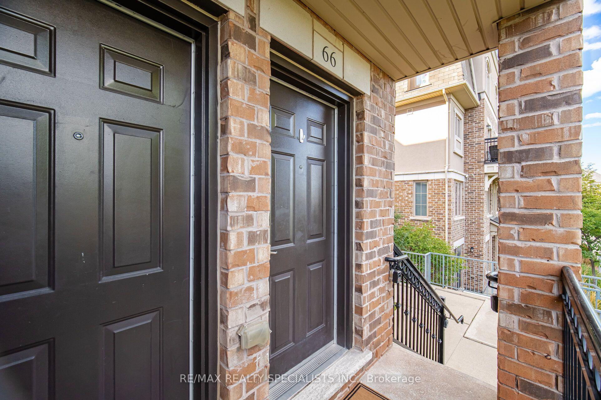 Photo 5 of Unit 66, 2441 Greenwich Drive, Oakville, Westmount — HOMEH