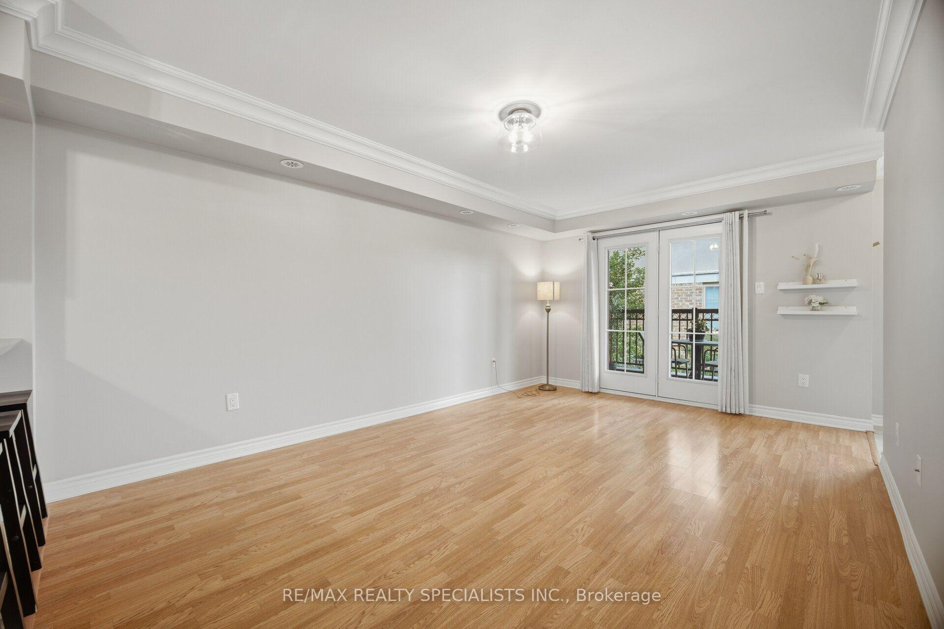 Photo 9 of Unit 66, 2441 Greenwich Drive, Oakville, Westmount — HOMEH