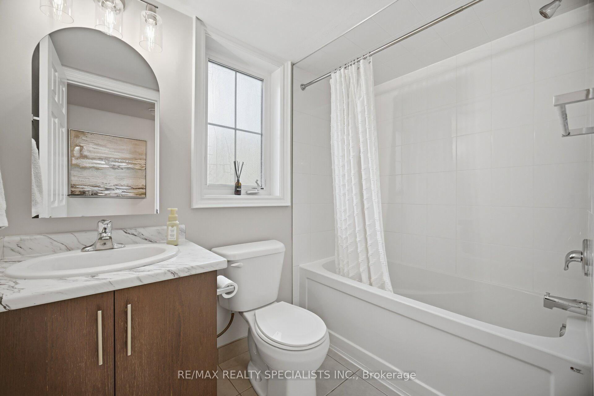 Photo 19 of Unit 66, 2441 Greenwich Drive, Oakville, Westmount — HOMEH