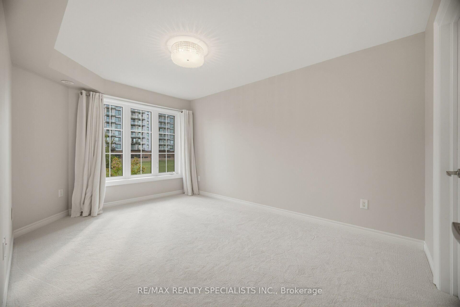 Photo 21 of Unit 66, 2441 Greenwich Drive, Oakville, Westmount — HOMEH