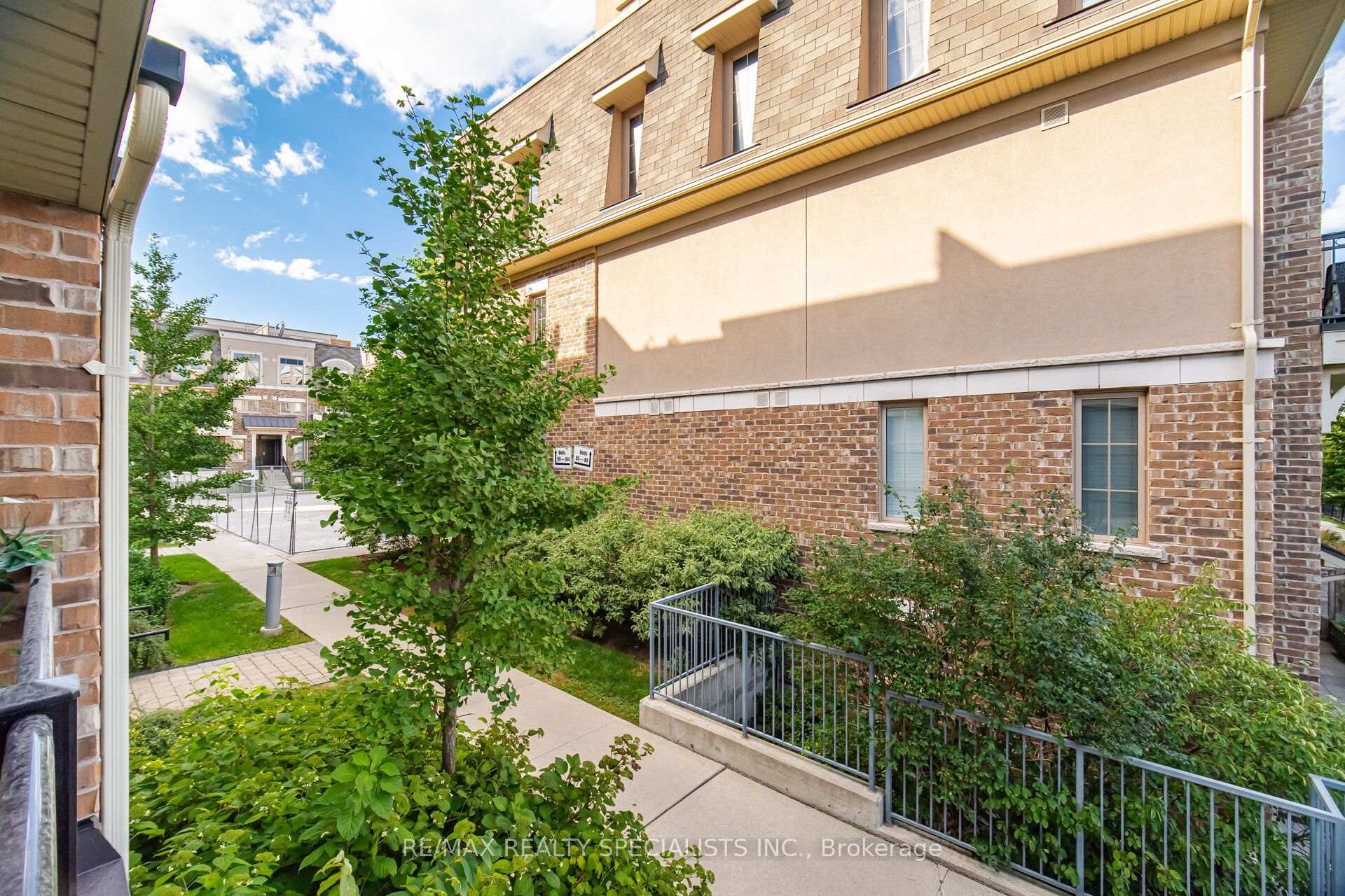 Photo 35 of Unit 66, 2441 Greenwich Drive, Oakville, Westmount — HOMEH