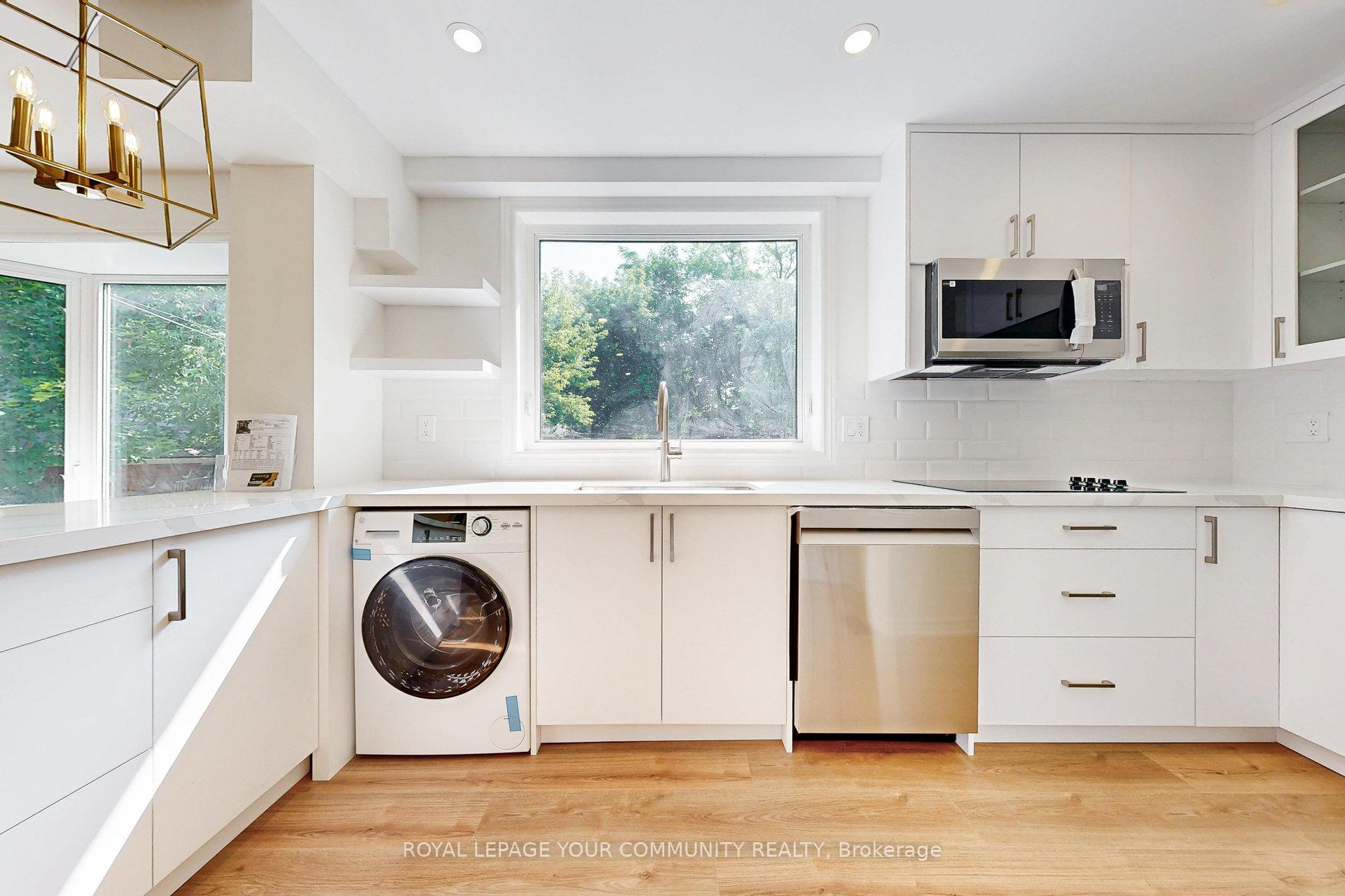 Photo 9 of Unit Main & 2nd, 83 Lundy's Lane, Newmarket, Huron Heights-Leslie Valley — HOMEH
