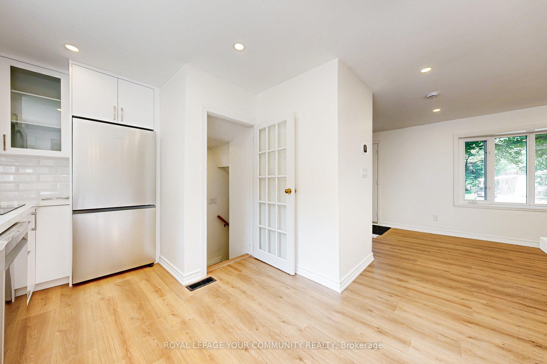 Photo 11 of Unit Main & 2nd, 83 Lundy's Lane, Newmarket, Huron Heights-Leslie Valley — HOMEH