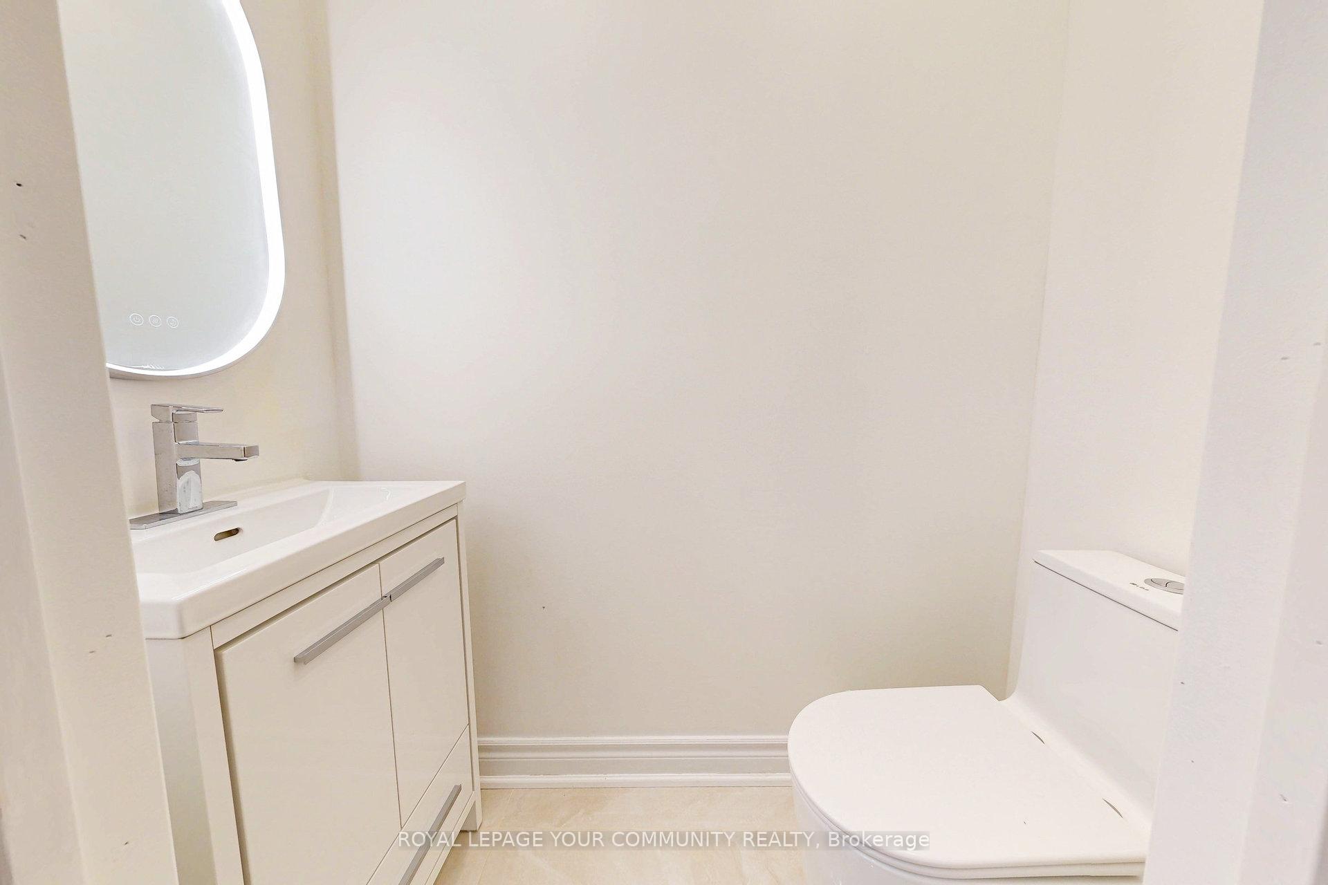 Photo 12 of Unit Main & 2nd, 83 Lundy's Lane, Newmarket, Huron Heights-Leslie Valley — HOMEH