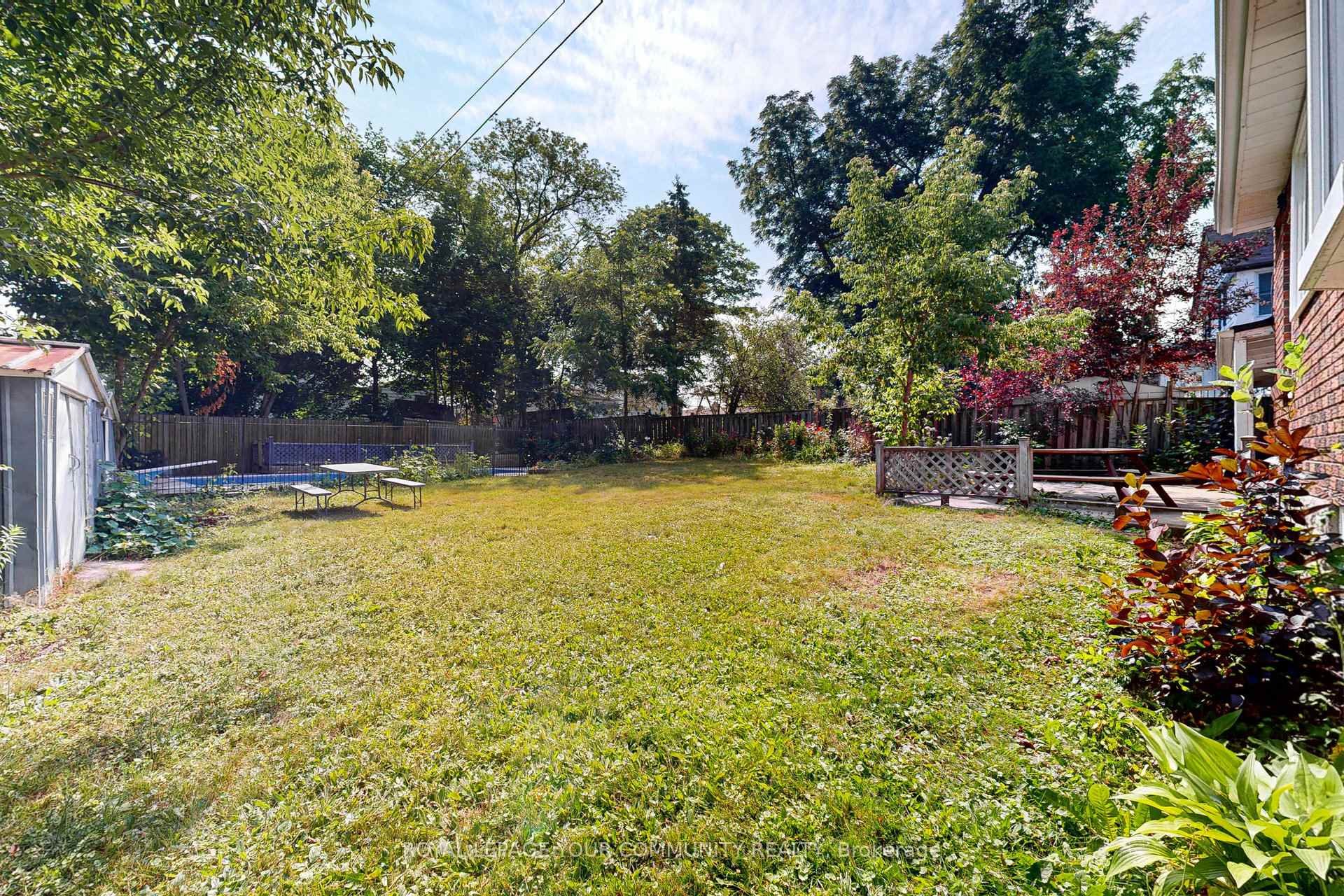 Photo 24 of Unit Main & 2nd, 83 Lundy's Lane, Newmarket, Huron Heights-Leslie Valley — HOMEH