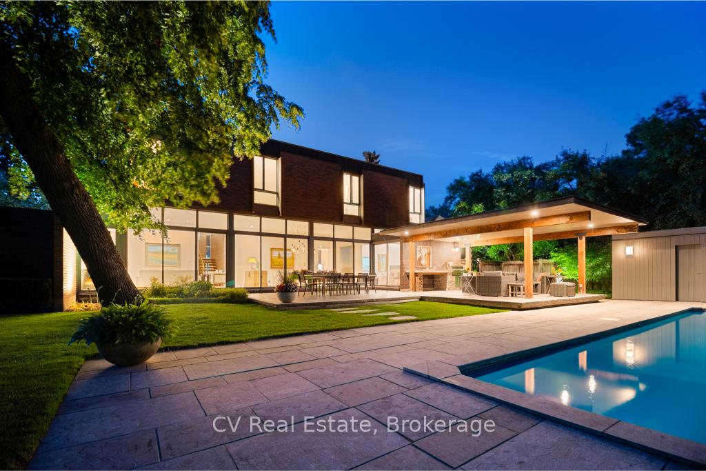 Photo 3 of 31 Auchmar Road, Hamilton, Mohawk — HOMEH