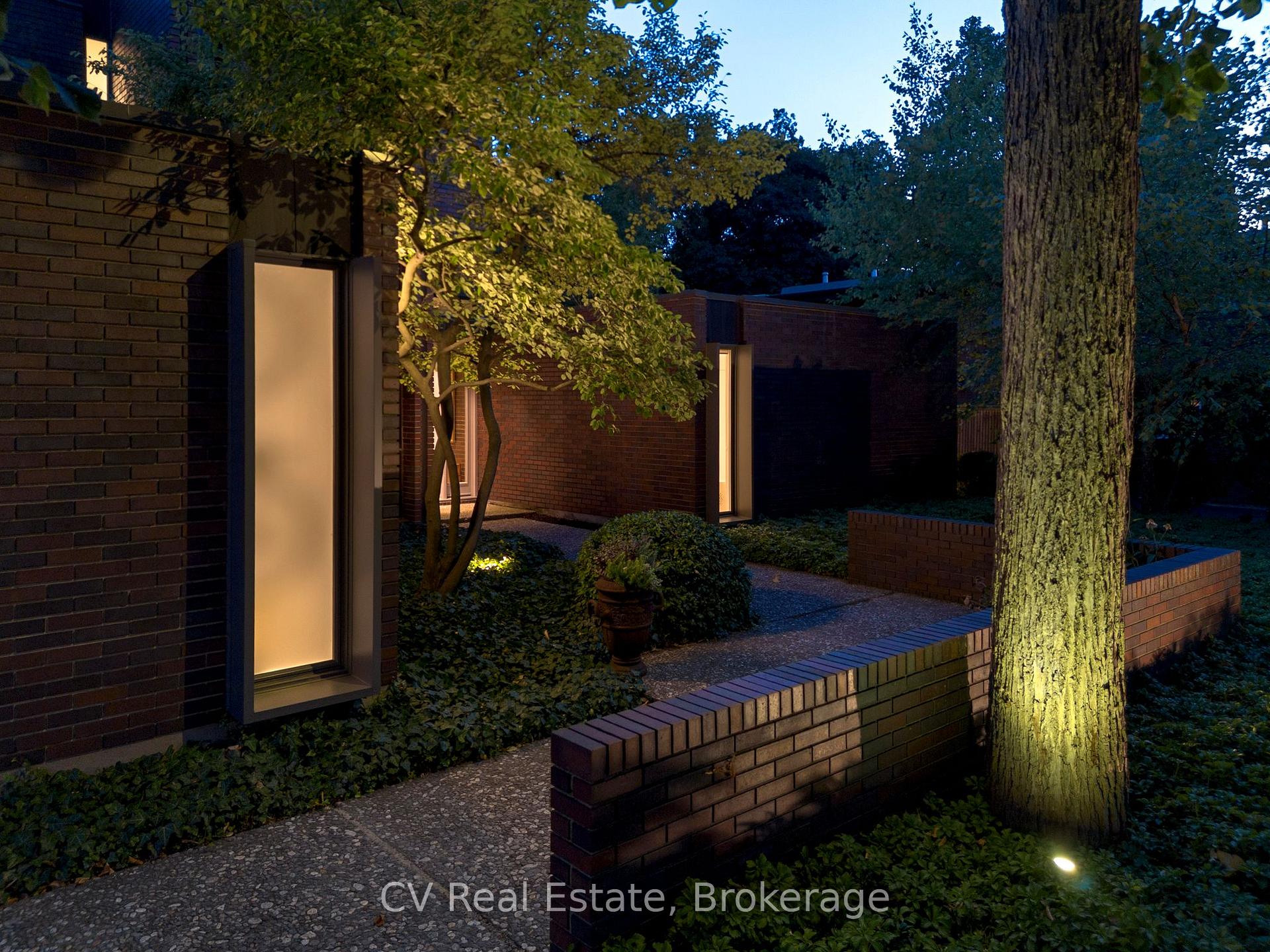 Photo 34 of 31 Auchmar Road, Hamilton, Mohawk — HOMEH