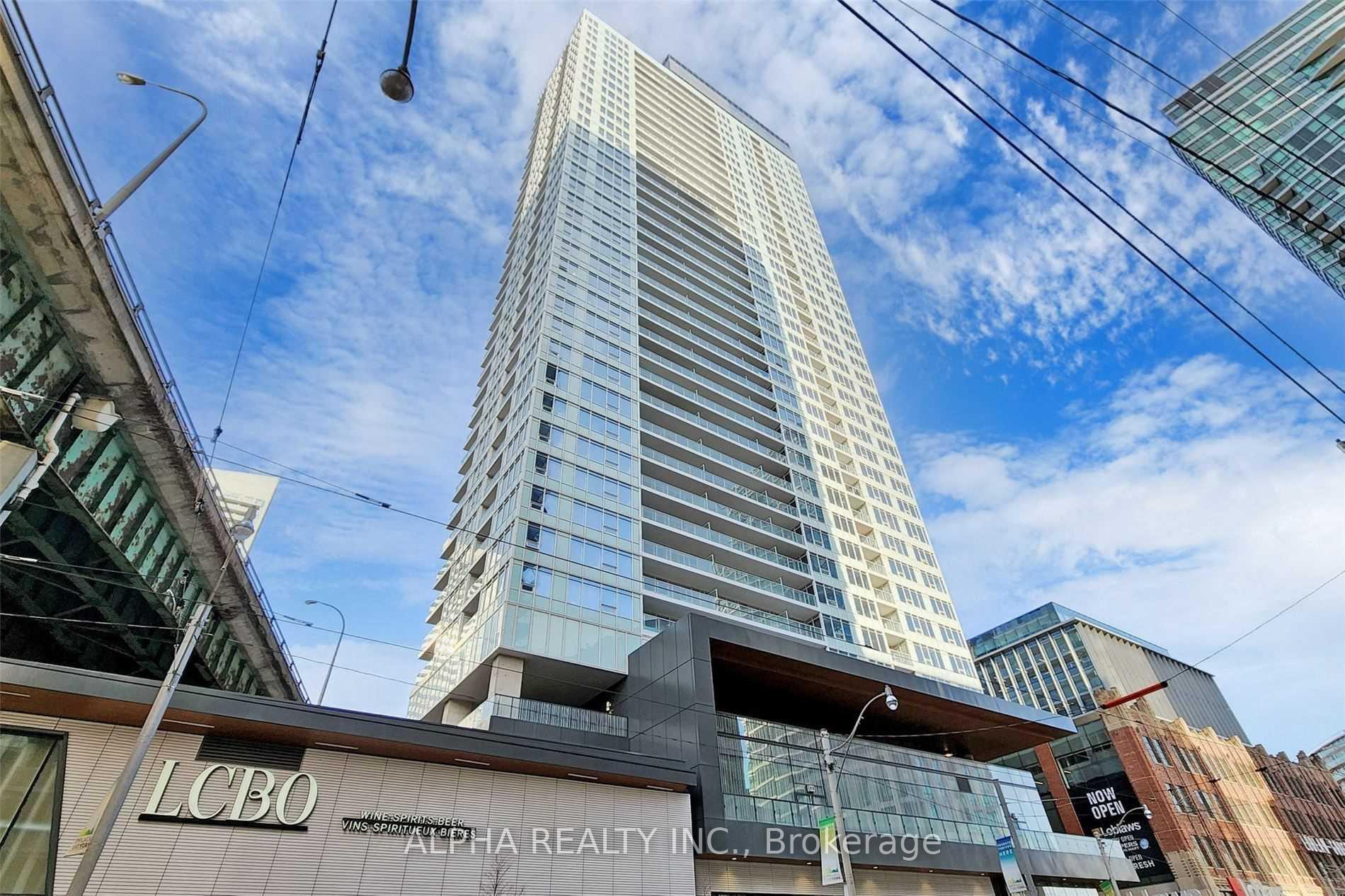 Photo 2 of Unit 2802, 19 Bathurst Street, Toronto, Waterfront Communities — HOMEH
