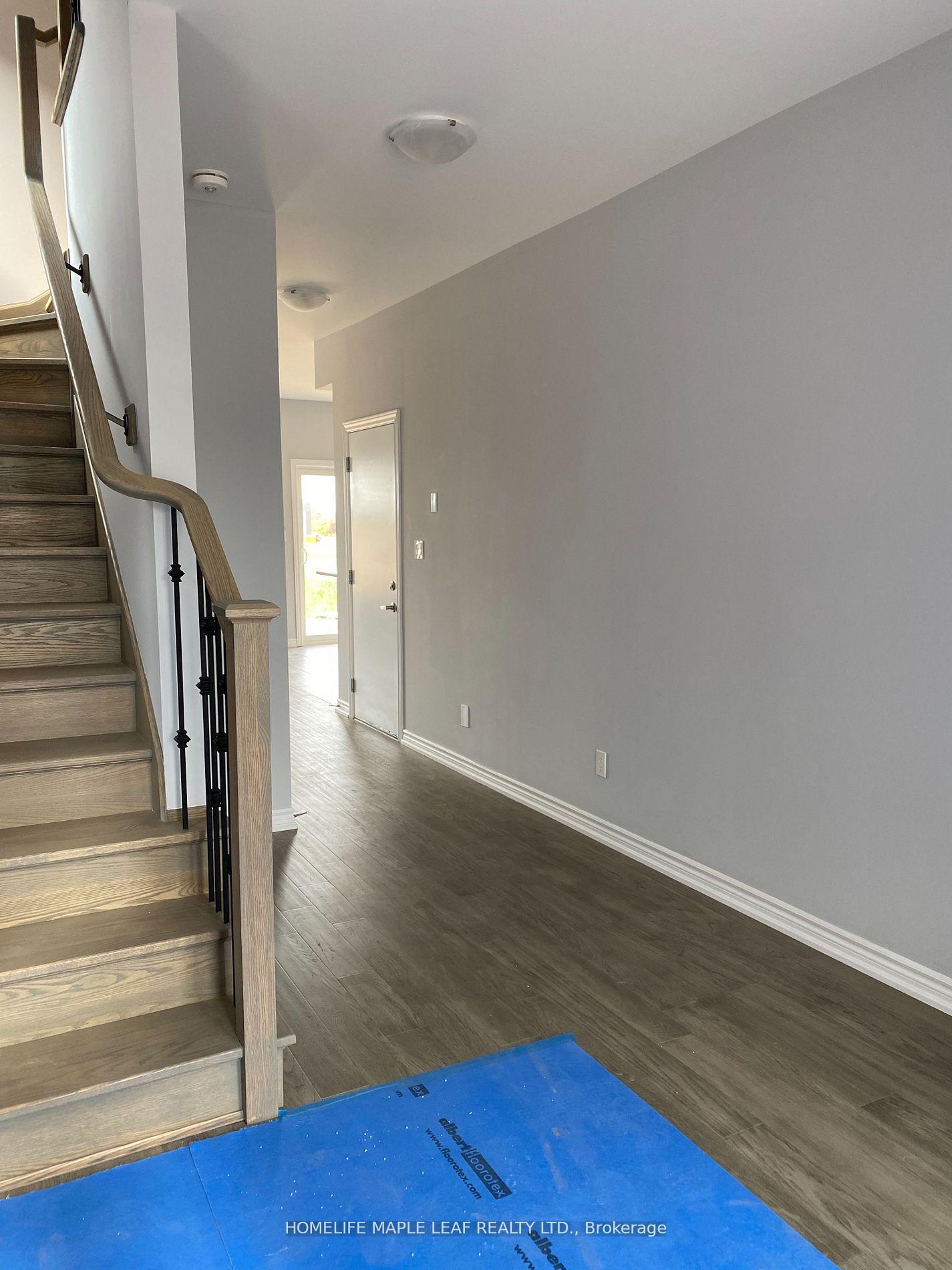Photo 4 of Unit 6, 5672 Dorchester Road, Niagara Falls, Hospital — HOMEH