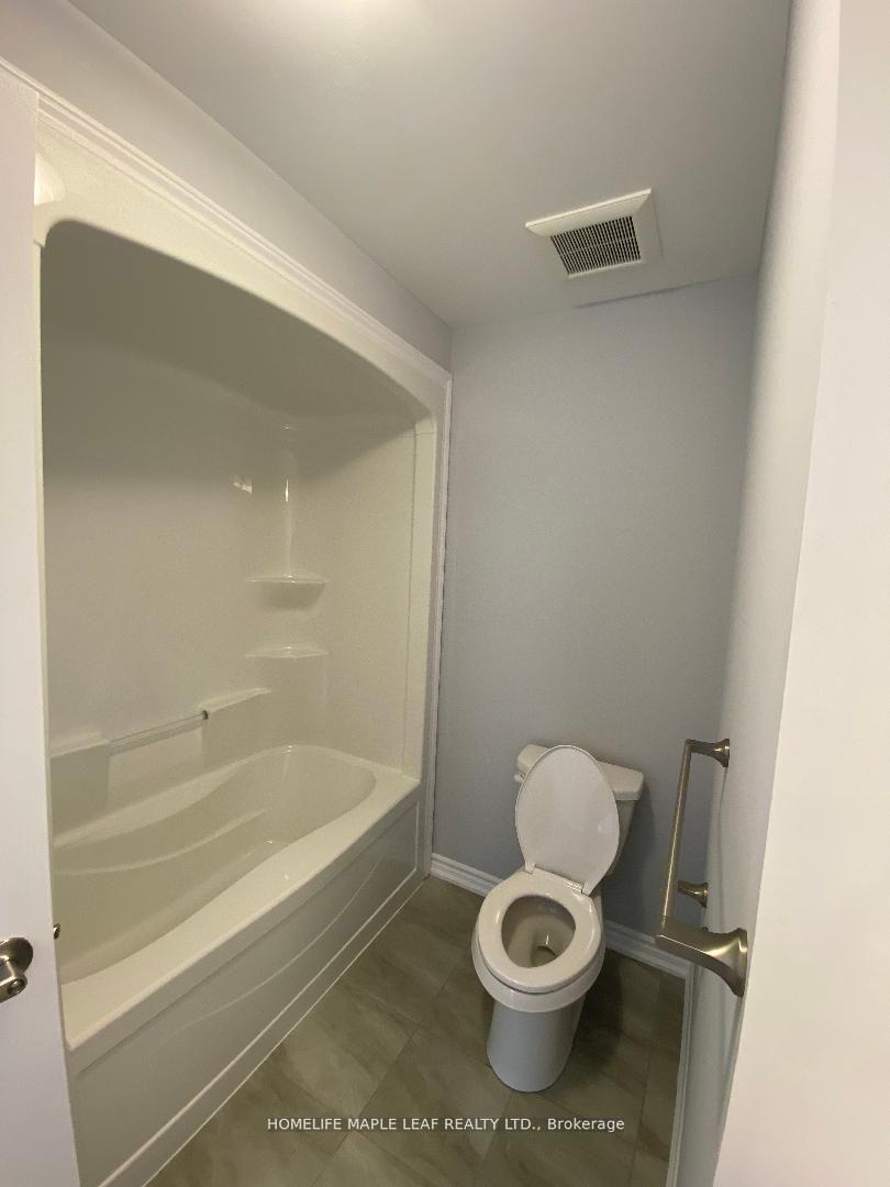 Photo 7 of Unit 6, 5672 Dorchester Road, Niagara Falls, Hospital — HOMEH