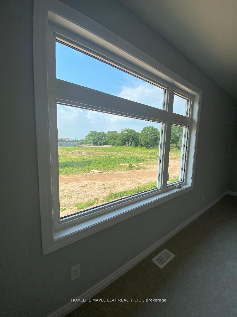 Photo 10 of Unit 6, 5672 Dorchester Road, Niagara Falls, Hospital — HOMEH