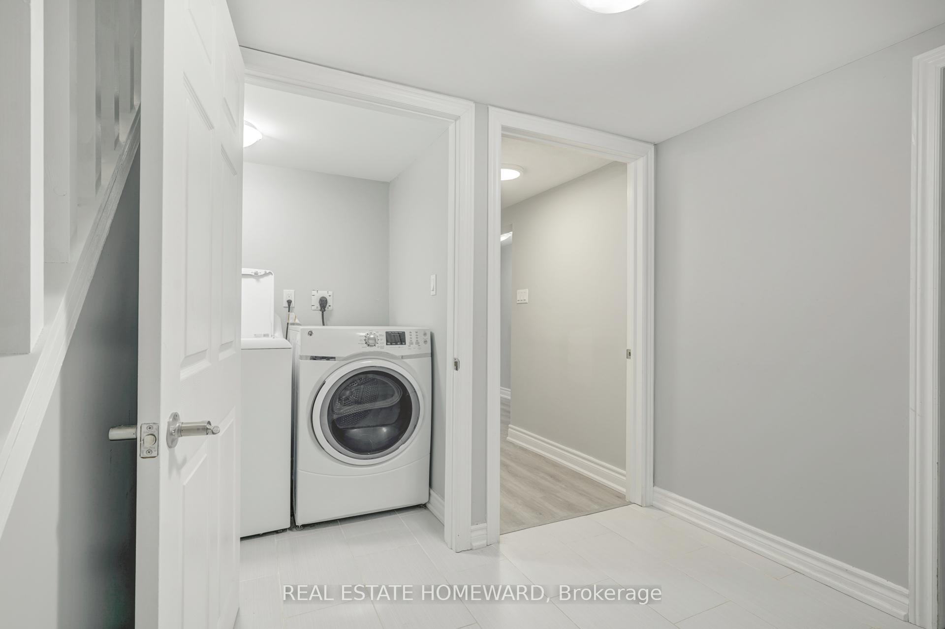 Photo 14 of 4 Moorecroft Crescent, Scarborough, Ionview — HOMEH