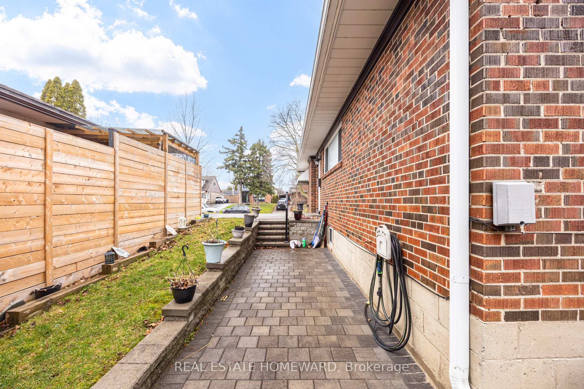 Photo 22 of 4 Moorecroft Crescent, Scarborough, Ionview — HOMEH