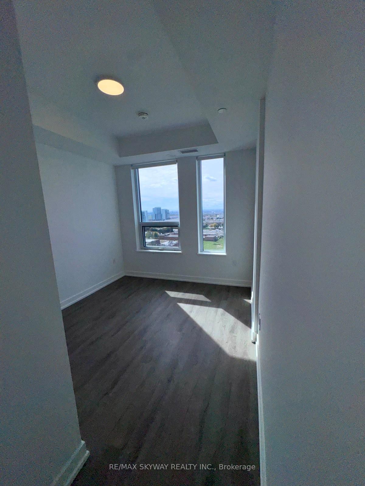 Photo 19 of Unit 1303, 21 Meadowdale Road, Vaughan, Vaughan Corporate Centre — HOMEH