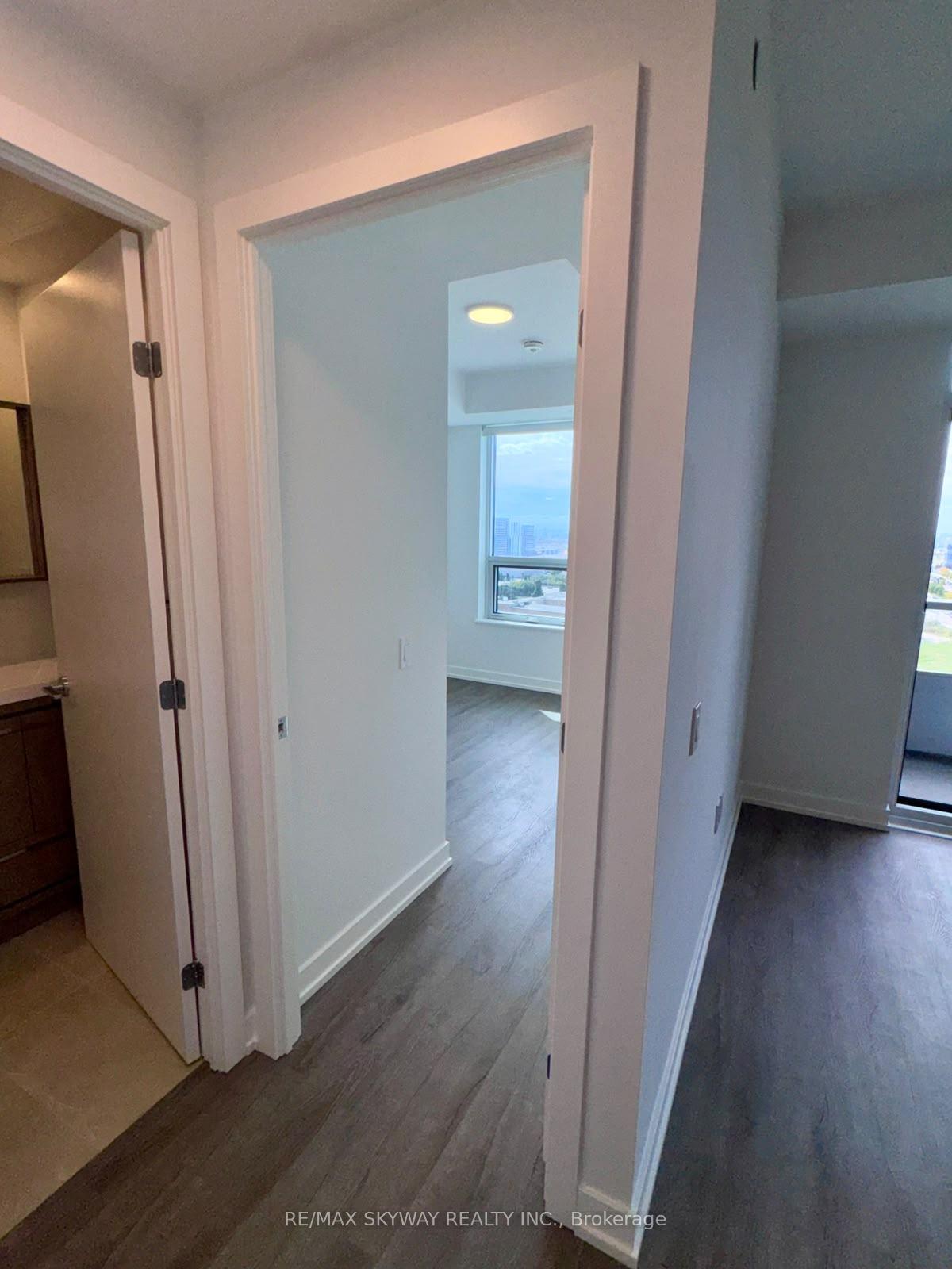 Photo 23 of Unit 1303, 21 Meadowdale Road, Vaughan, Vaughan Corporate Centre — HOMEH