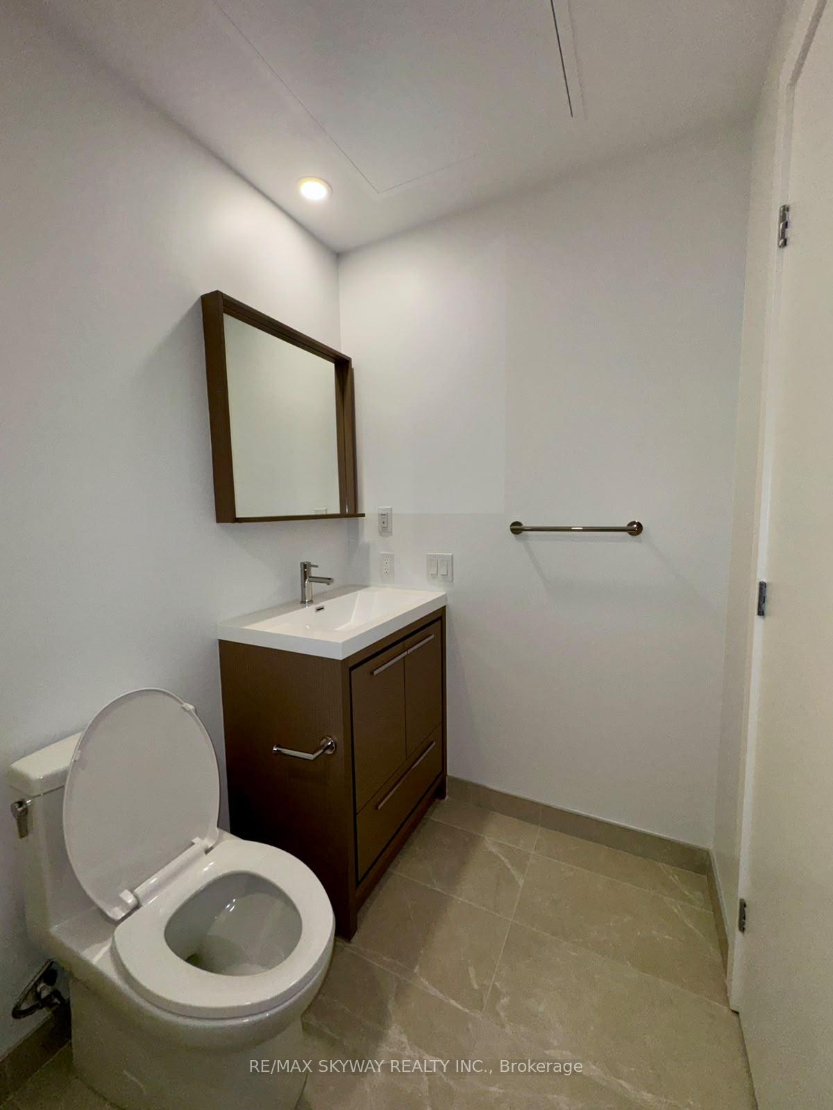Photo 28 of Unit 1303, 21 Meadowdale Road, Vaughan, Vaughan Corporate Centre — HOMEH