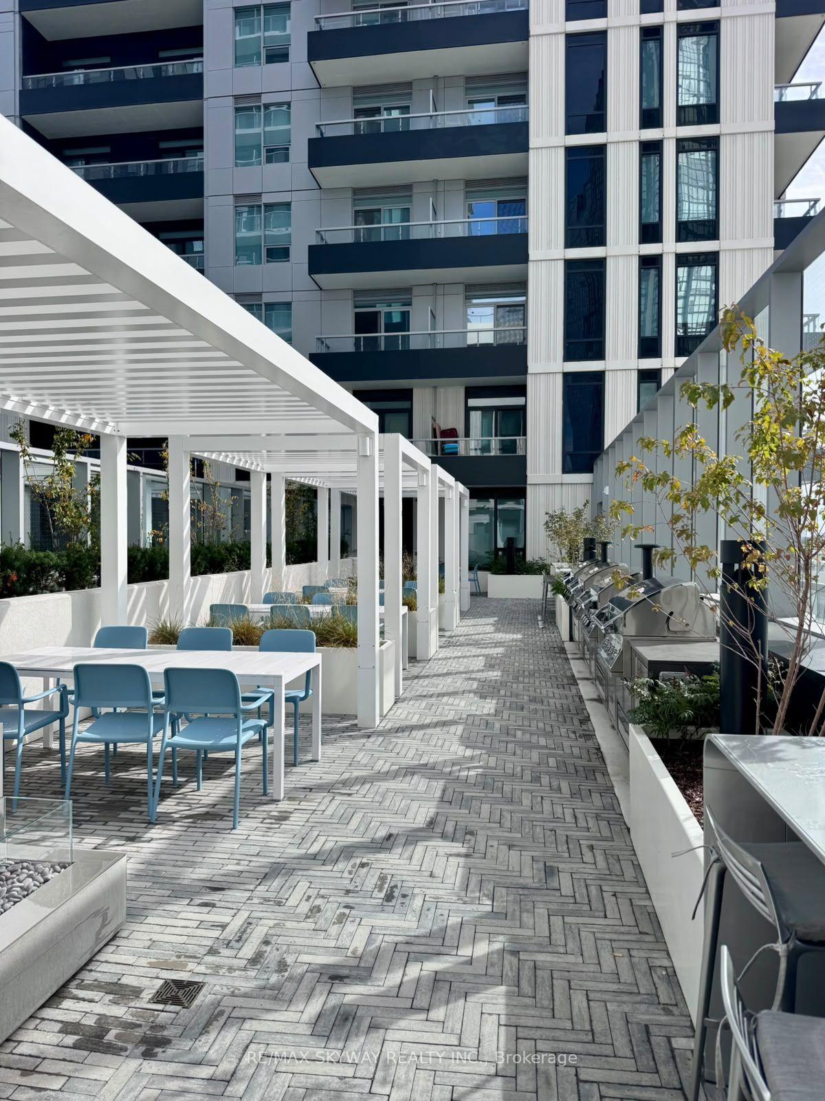 Photo 44 of Unit 1303, 21 Meadowdale Road, Vaughan, Vaughan Corporate Centre — HOMEH