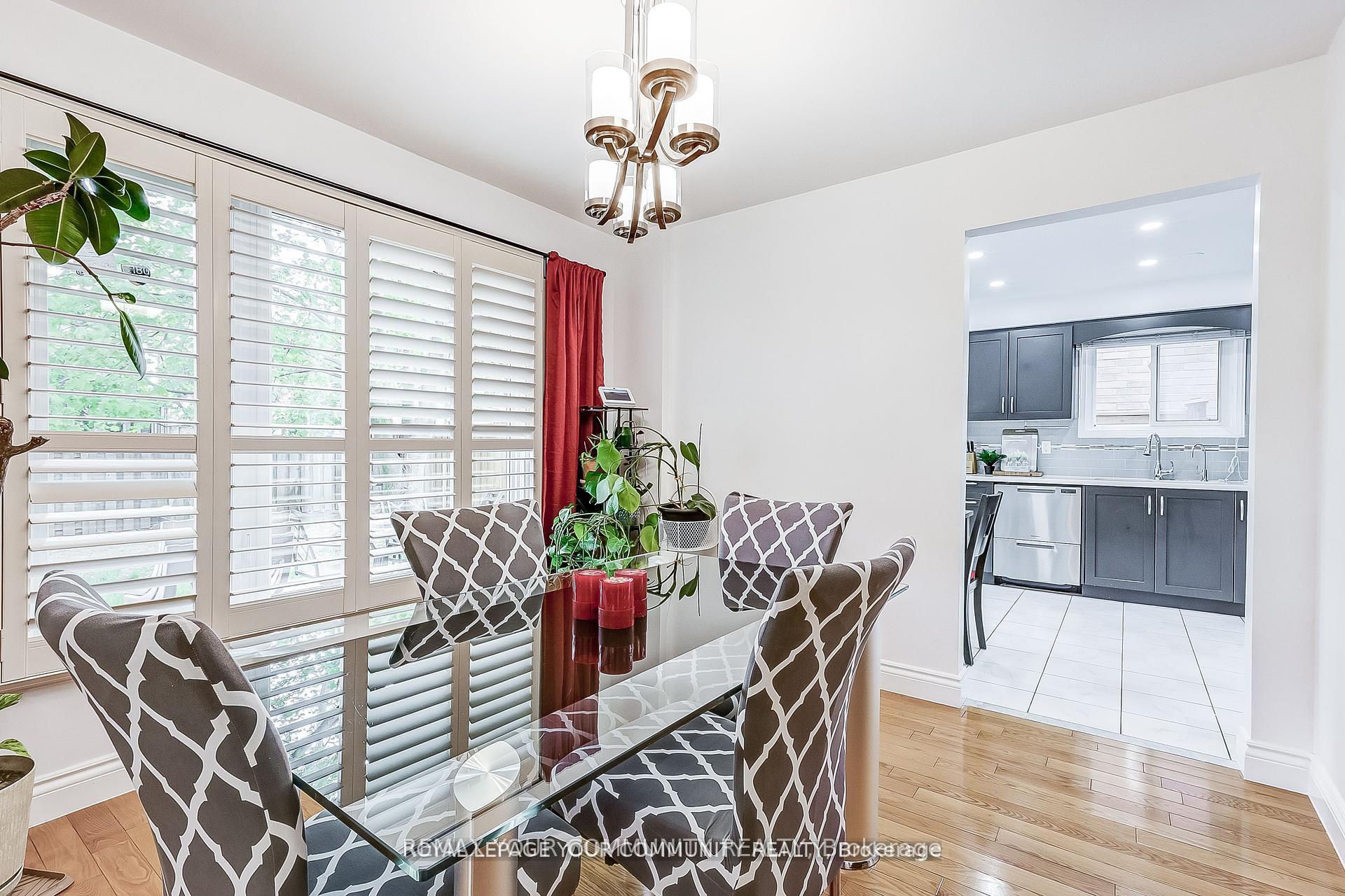 Photo 11 of 660 Foxwood Trail, Pickering, Amberlea — HOMEH