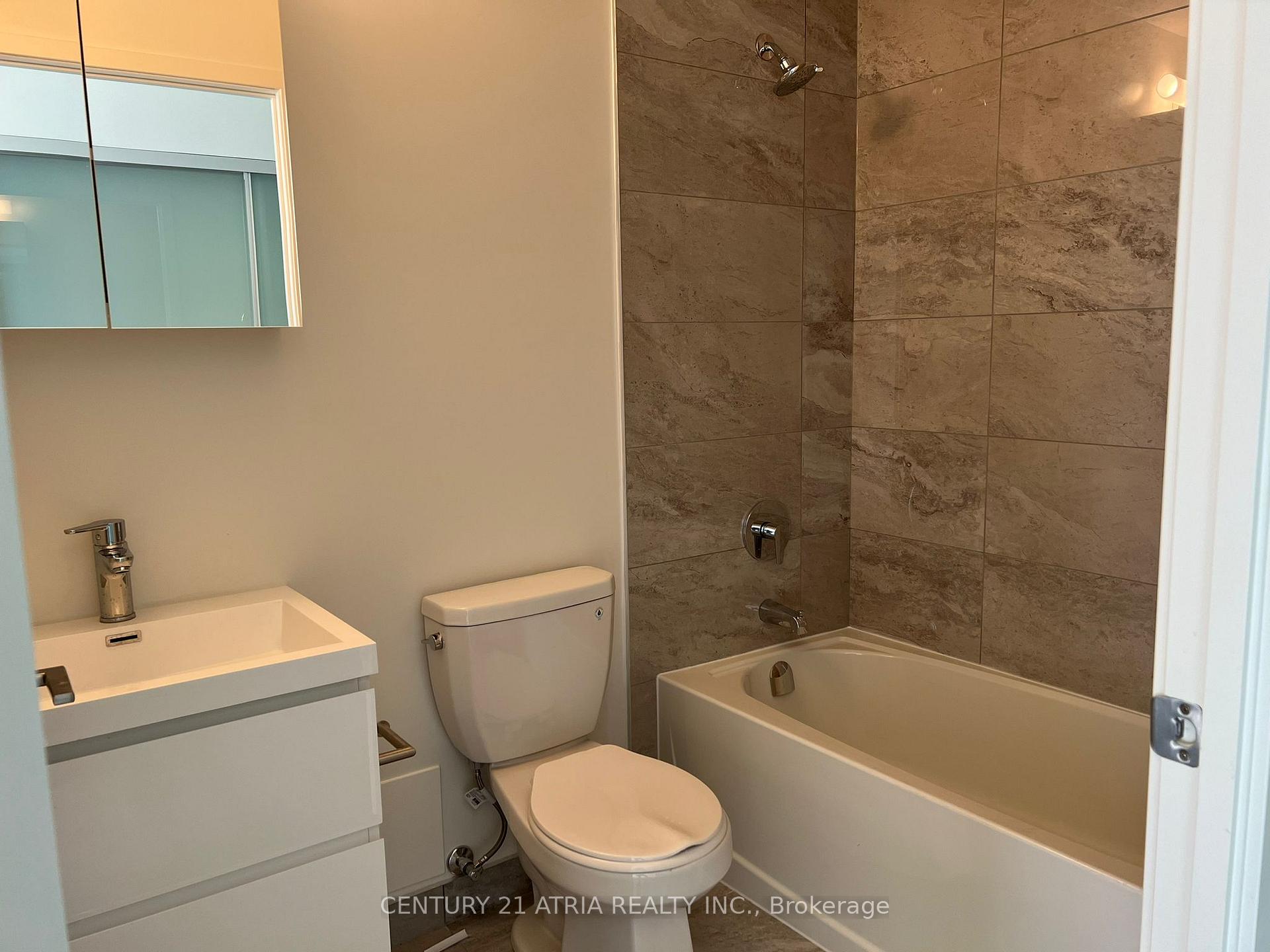 Photo 12 of Unit 603, 292 Verdale Crossing, Markham, Unionville — HOMEH