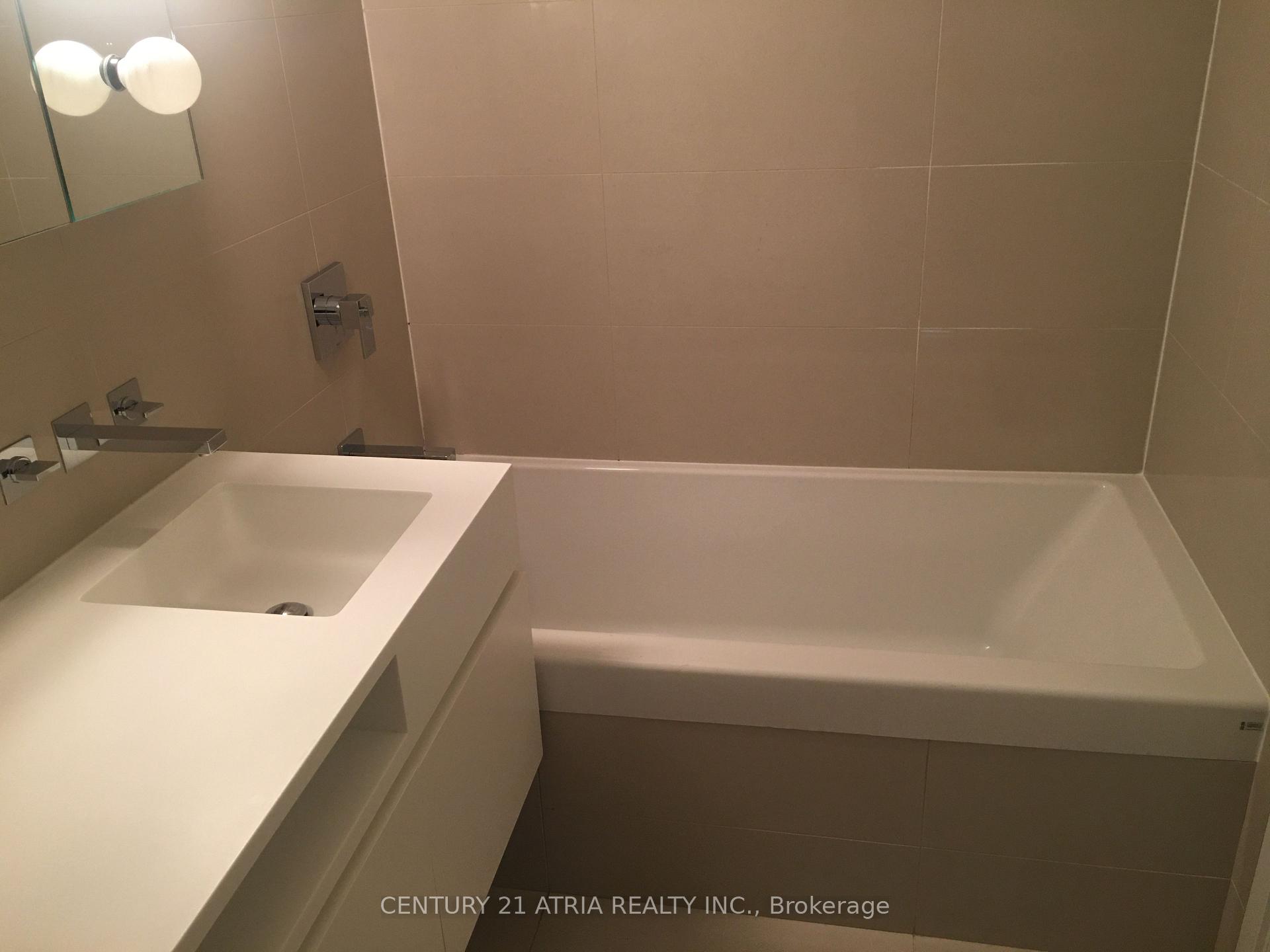 Photo 6 of Unit 4215, 45 Charles Street E, Toronto, Church-Yonge Corridor — HOMEH