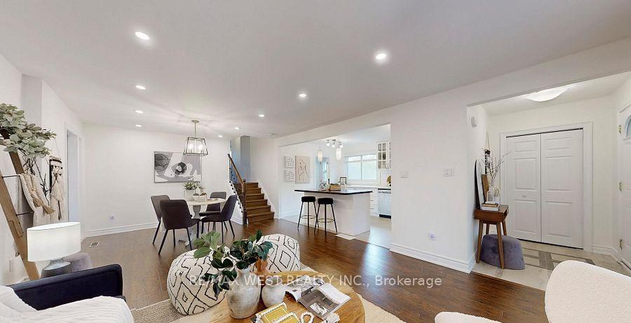 Photo 7 of 194 Sewell Drive, Oakville, College Park — HOMEH