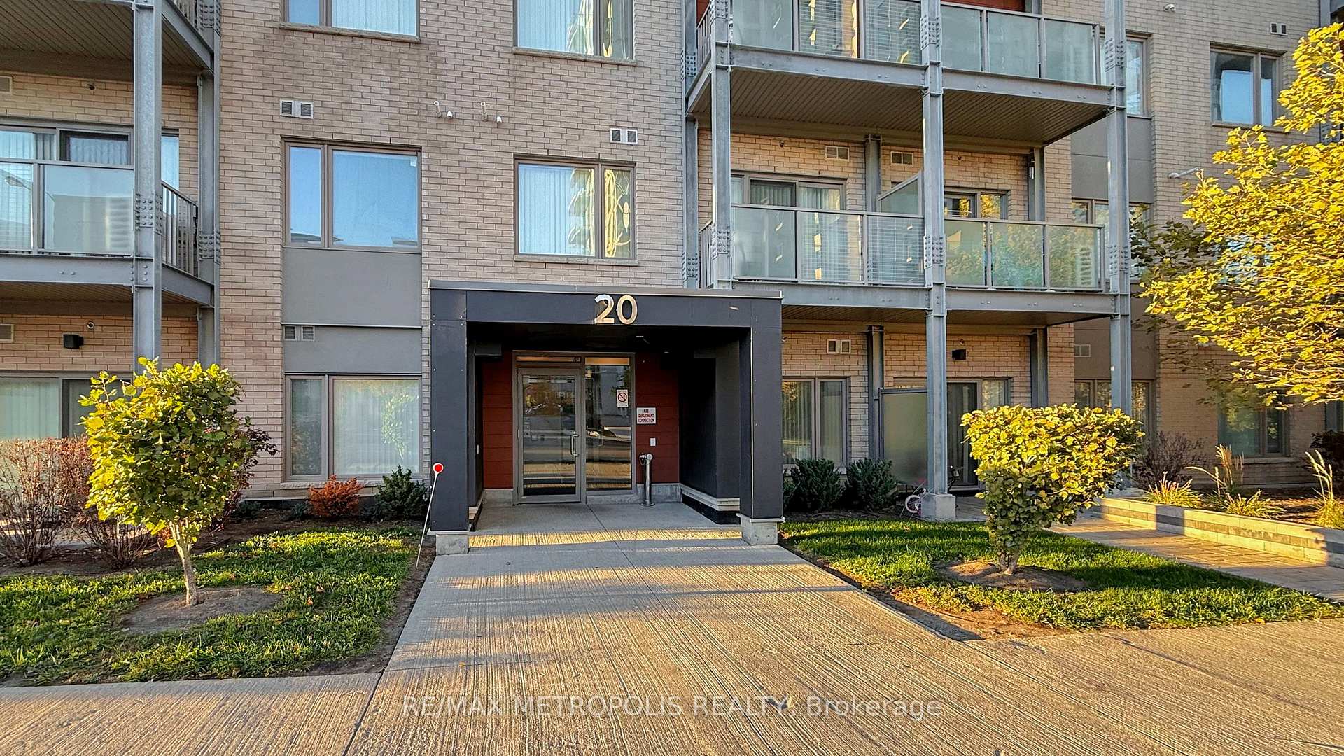 Photo 3 of Unit 310, 20 Orchid Place Drive, Scarborough, Malvern — HOMEH