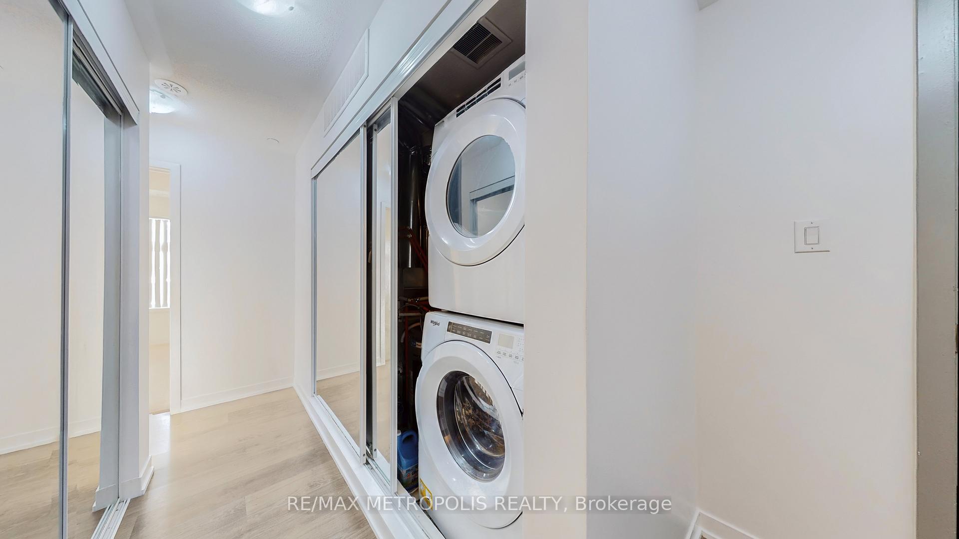 Photo 17 of Unit 310, 20 Orchid Place Drive, Scarborough, Malvern — HOMEH