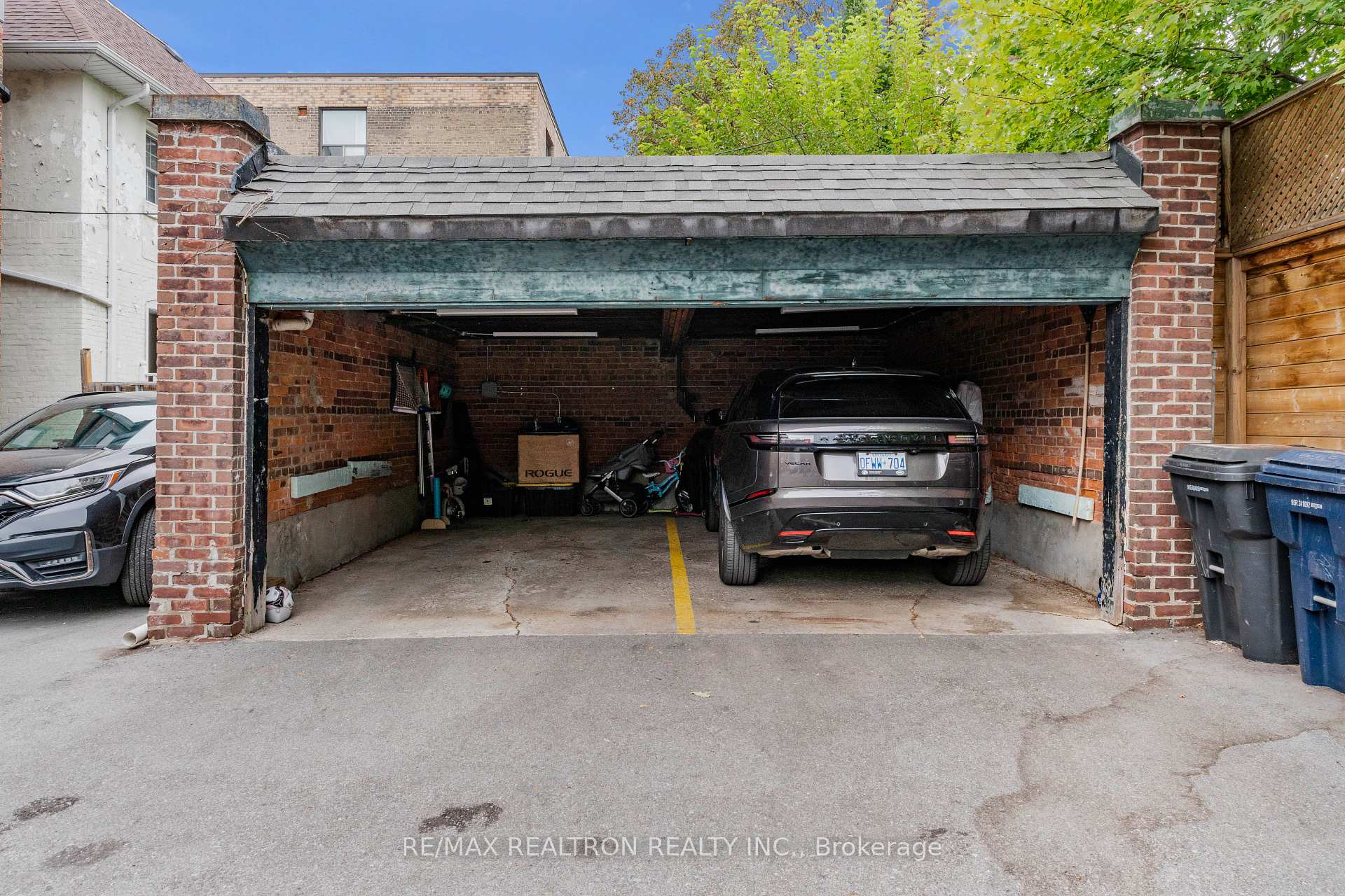Photo 27 of Unit 1, 887 Avenue Road, Toronto, Yonge-Eglinton — HOMEH