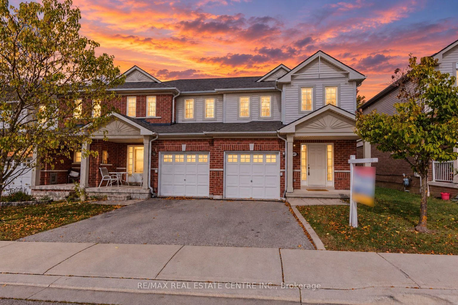 Photo 6 of Unit 47, 6035 Bidwell Trail, Mississauga, East Credit — HOMEH