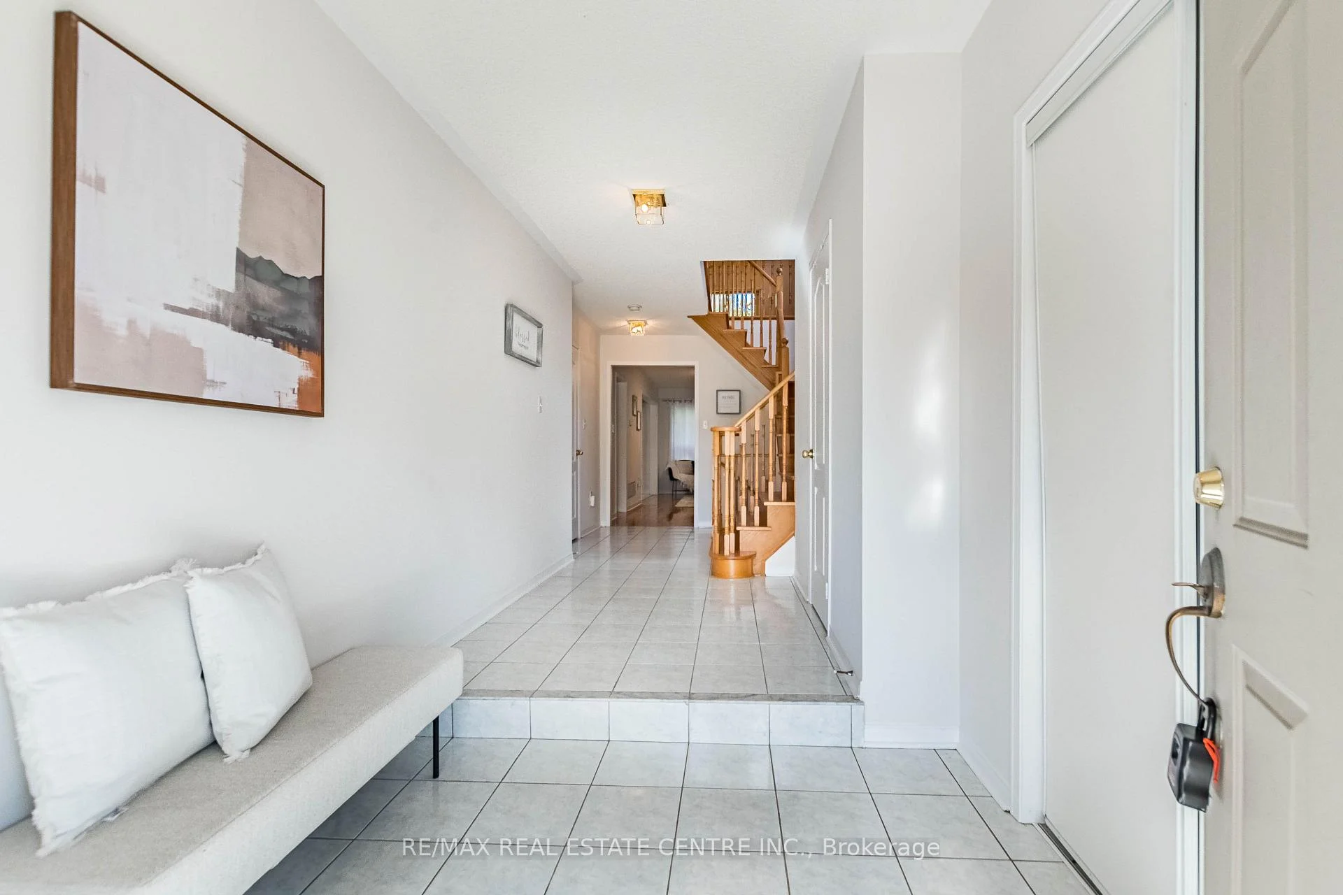 Photo 12 of Unit 47, 6035 Bidwell Trail, Mississauga, East Credit — HOMEH