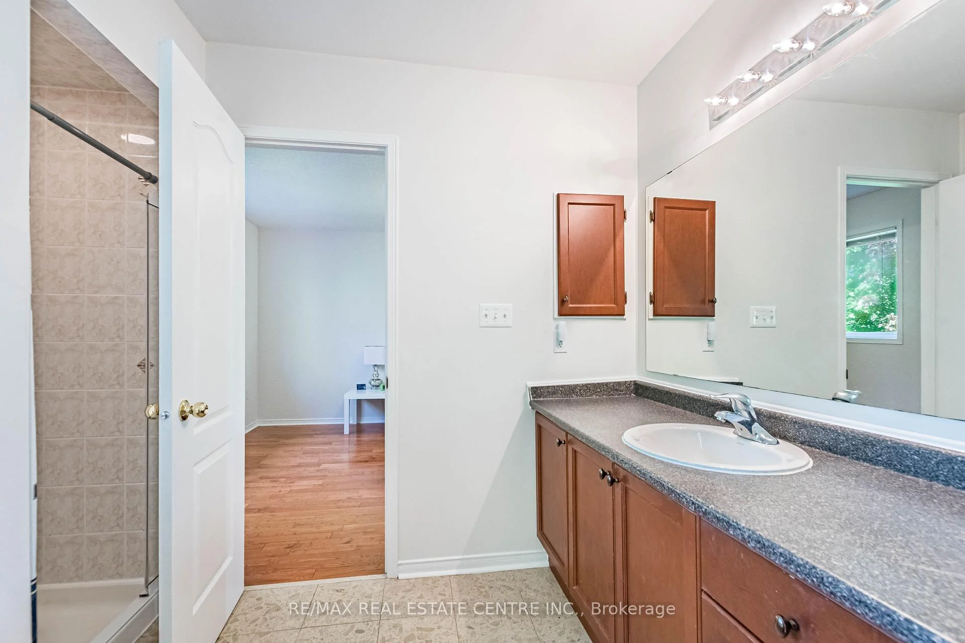 Photo 76 of Unit 47, 6035 Bidwell Trail, Mississauga, East Credit — HOMEH