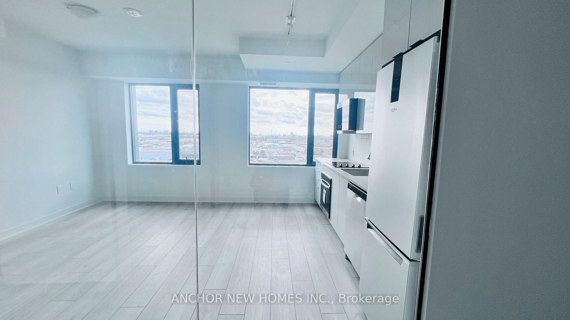 Photo 3 of Unit 908, 2920 highway 7 Road, Vaughan, Concord — HOMEH