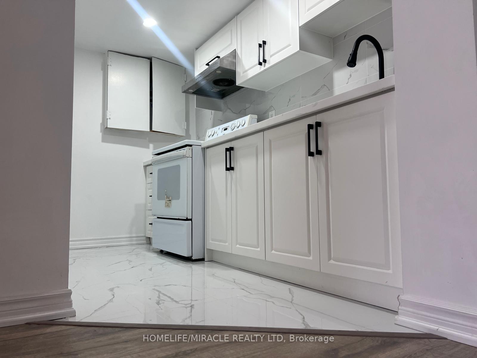 Photo 2 of 51 Oakworth Crescent, Scarborough, Ionview — HOMEH