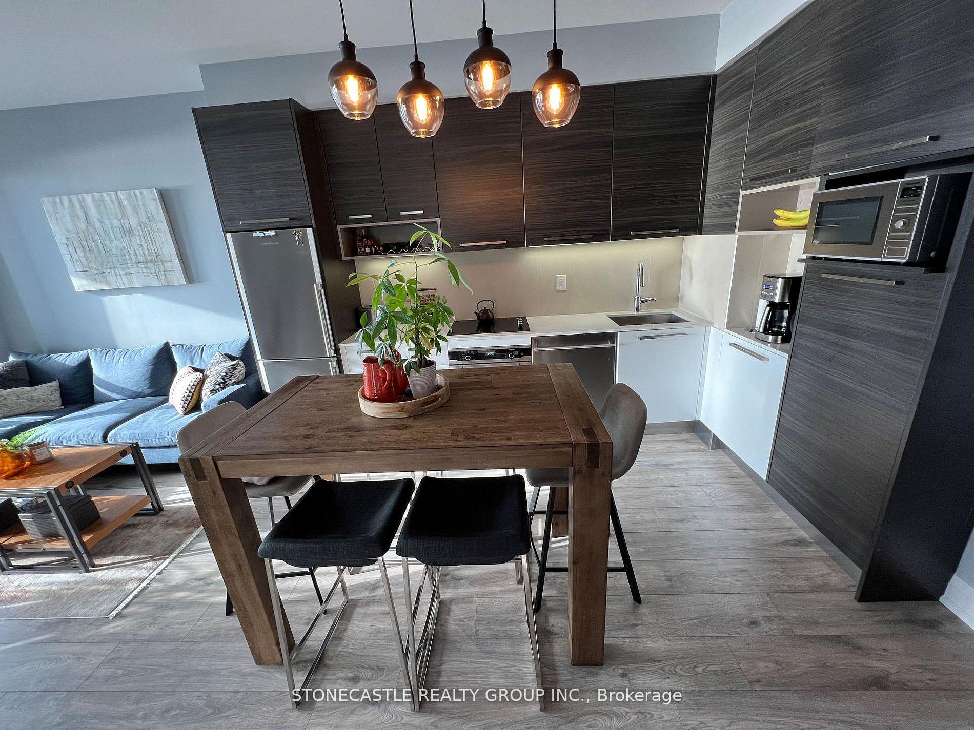 Photo 4 of Unit 2401, 36 Park Lawn Road, Etobicoke, Mimico — HOMEH