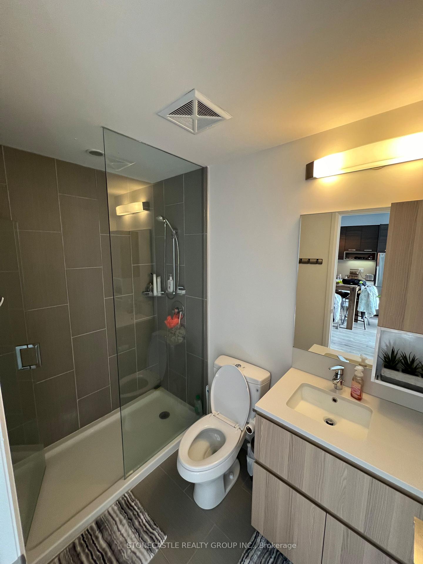 Photo 8 of Unit 2401, 36 Park Lawn Road, Etobicoke, Mimico — HOMEH