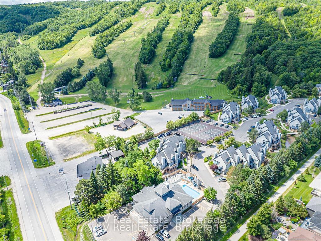 Photo 22 of Unit 404, 796468 Grey 19 Road, Blue Mountains — HOMEH