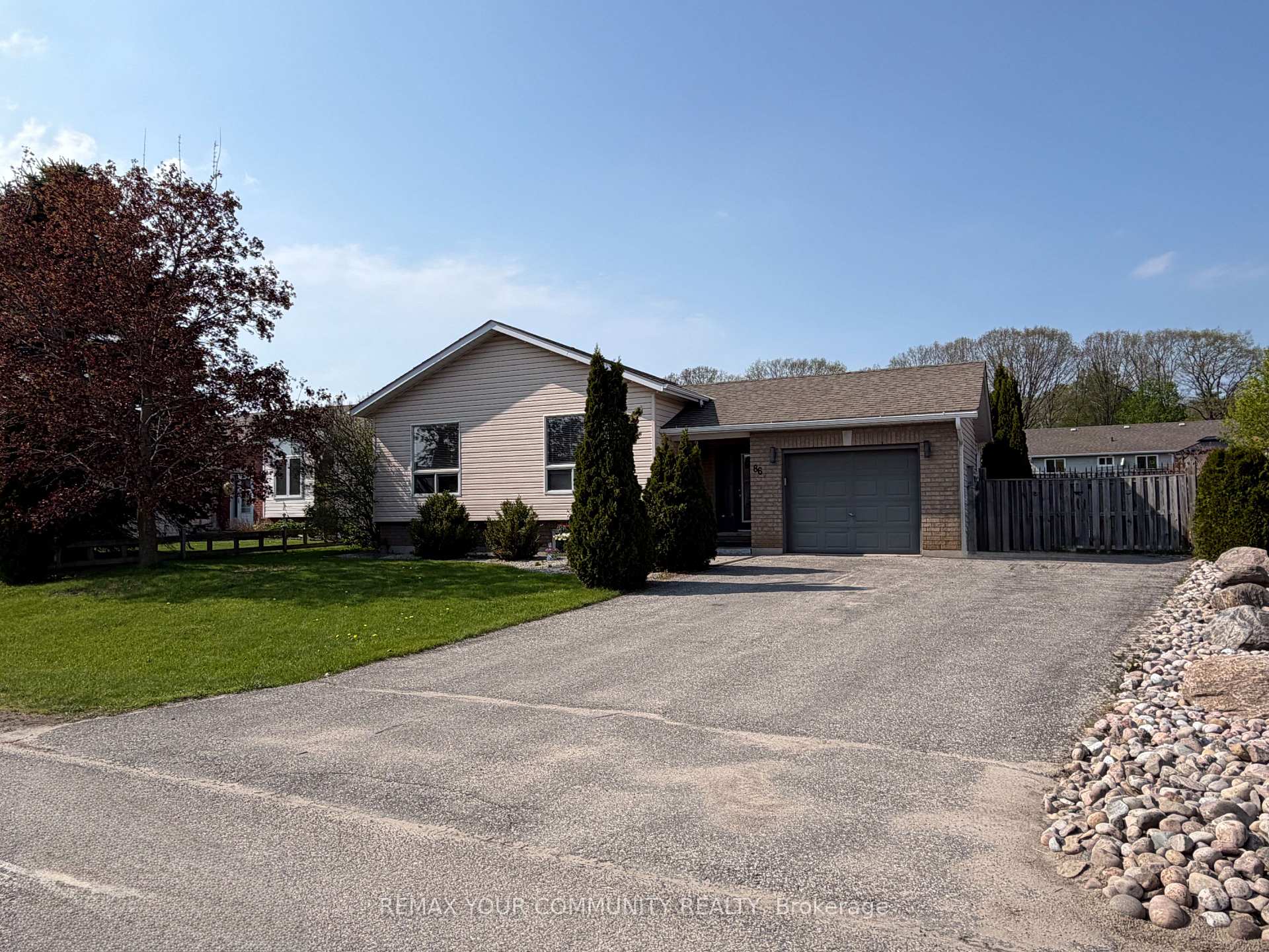 Photo of 86 Oxley Drive