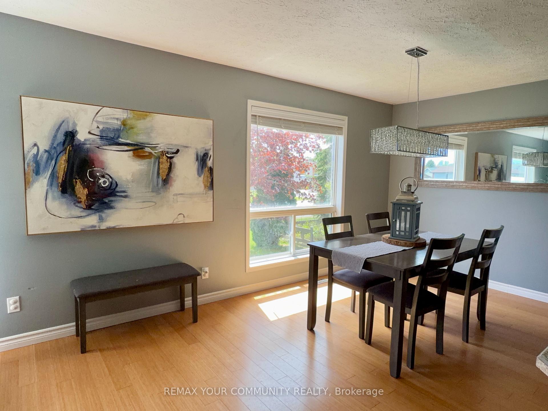 Photo 7 of 86 Oxley Drive, Penetanguishene — HOMEH