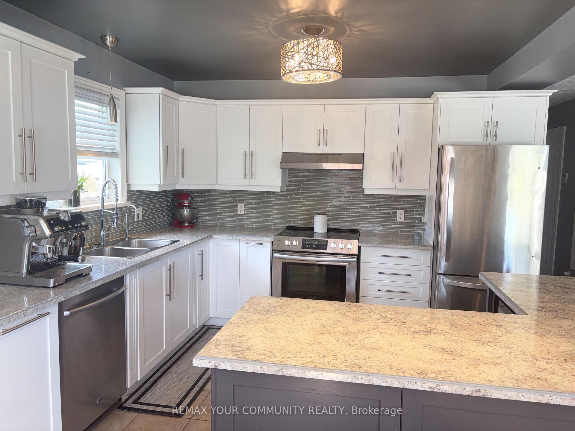 Photo 8 of 86 Oxley Drive, Penetanguishene — HOMEH