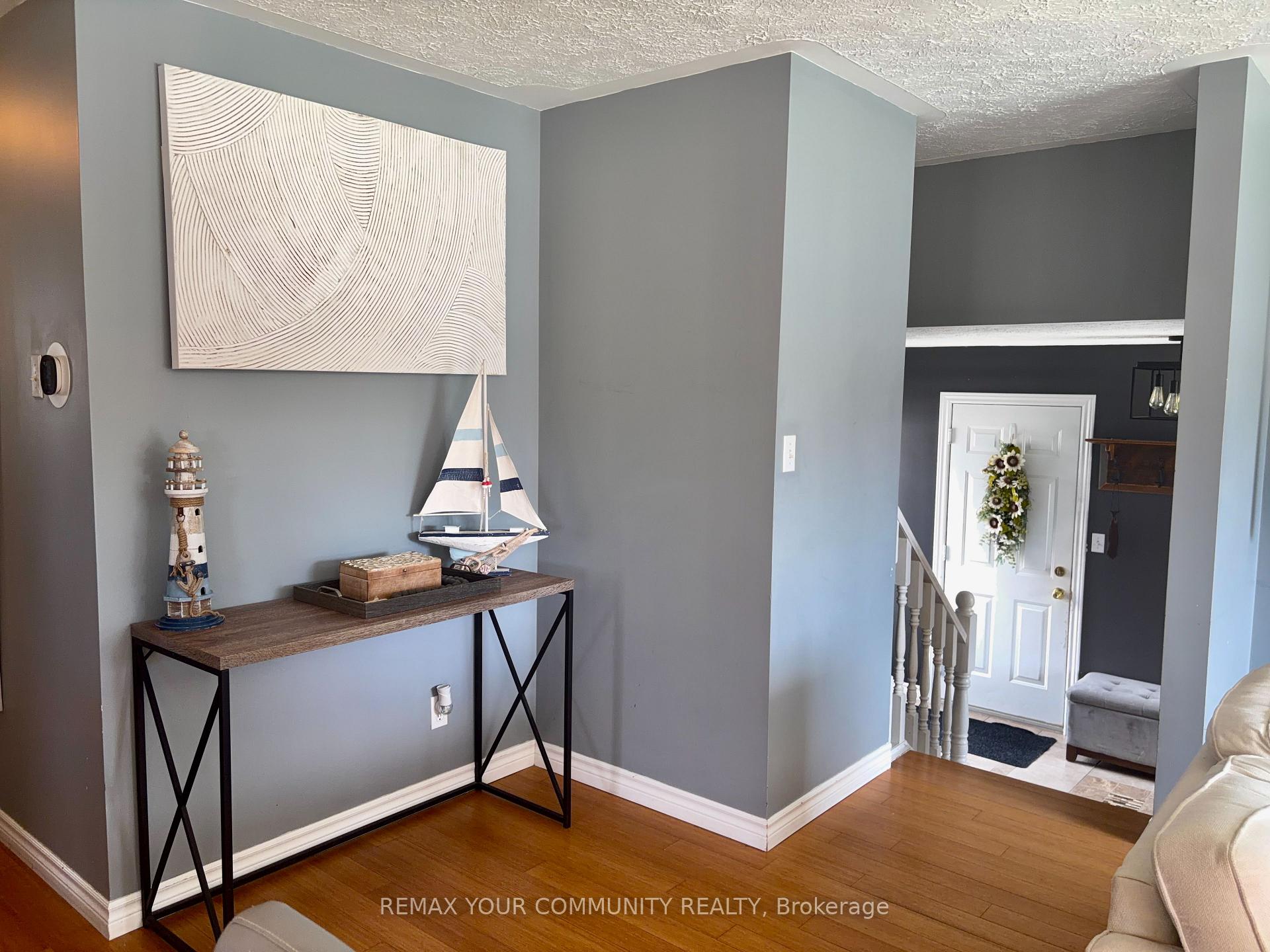 Photo 10 of 86 Oxley Drive, Penetanguishene — HOMEH