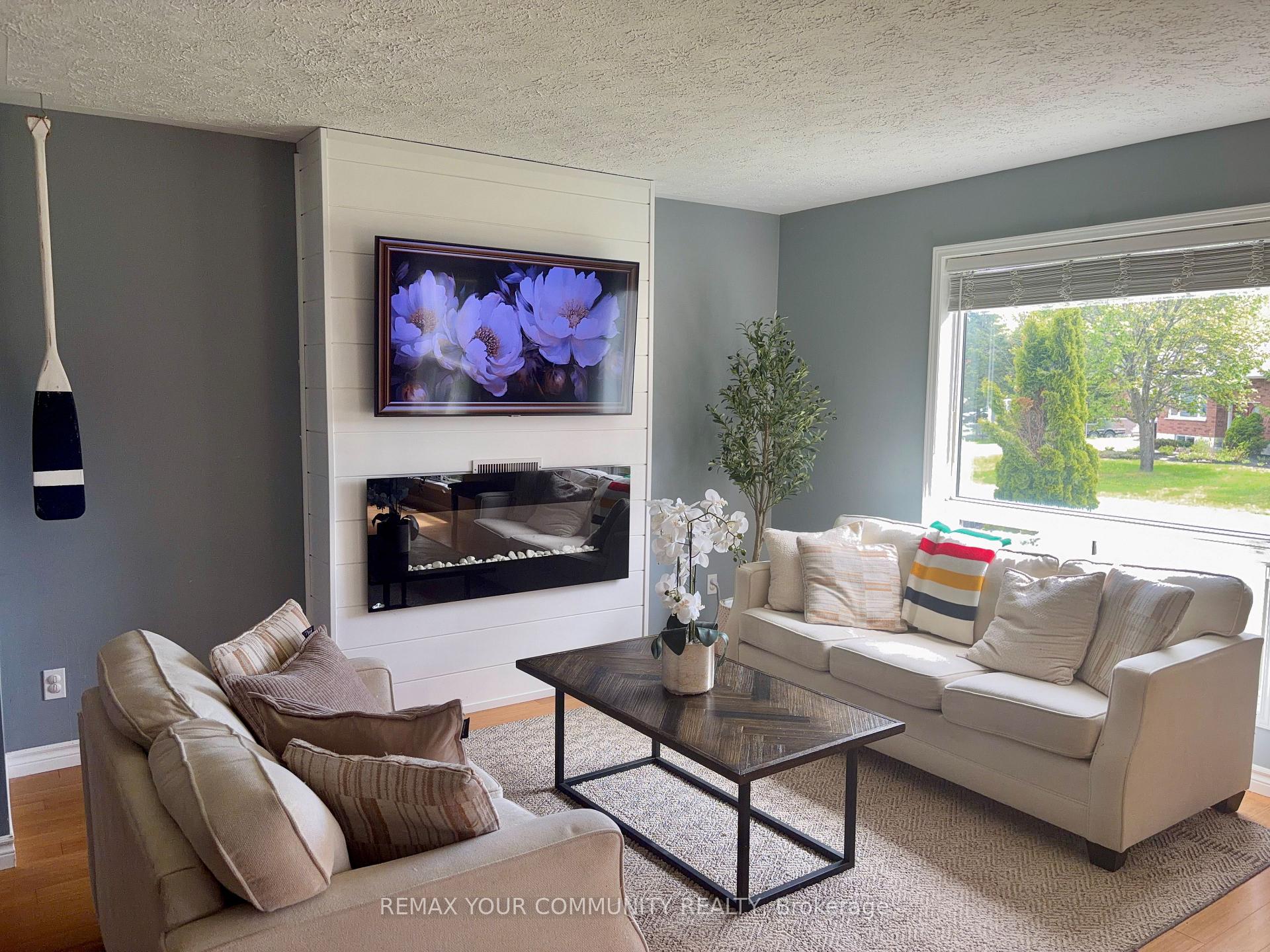 Photo 12 of 86 Oxley Drive, Penetanguishene — HOMEH