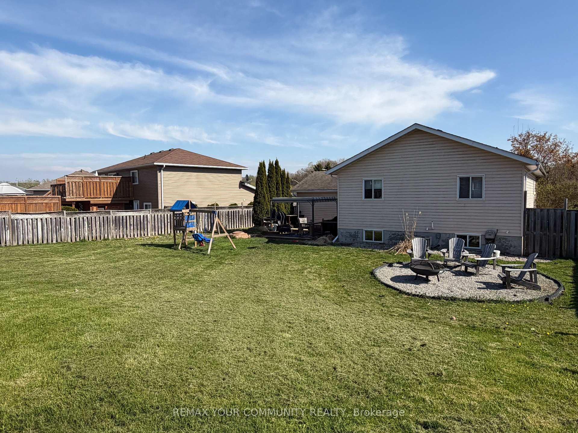 Photo 30 of 86 Oxley Drive, Penetanguishene — HOMEH