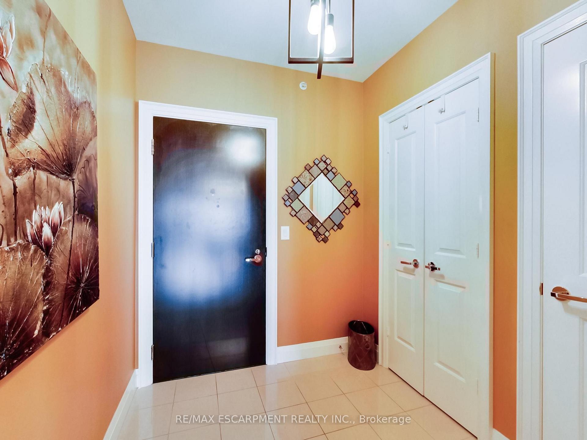 Photo 9 of Unit 306, 11 Bronte Road, Oakville, Bronte — HOMEH