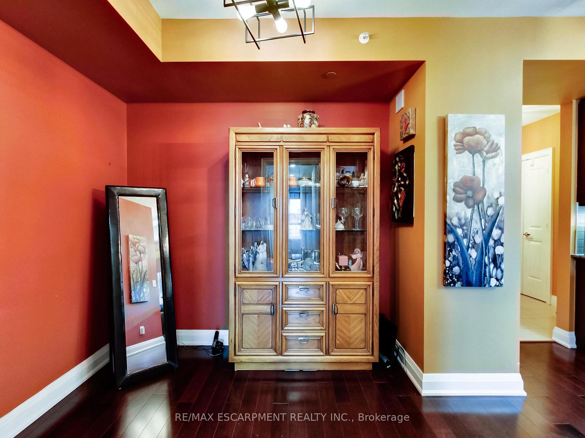 Photo 19 of Unit 306, 11 Bronte Road, Oakville, Bronte — HOMEH