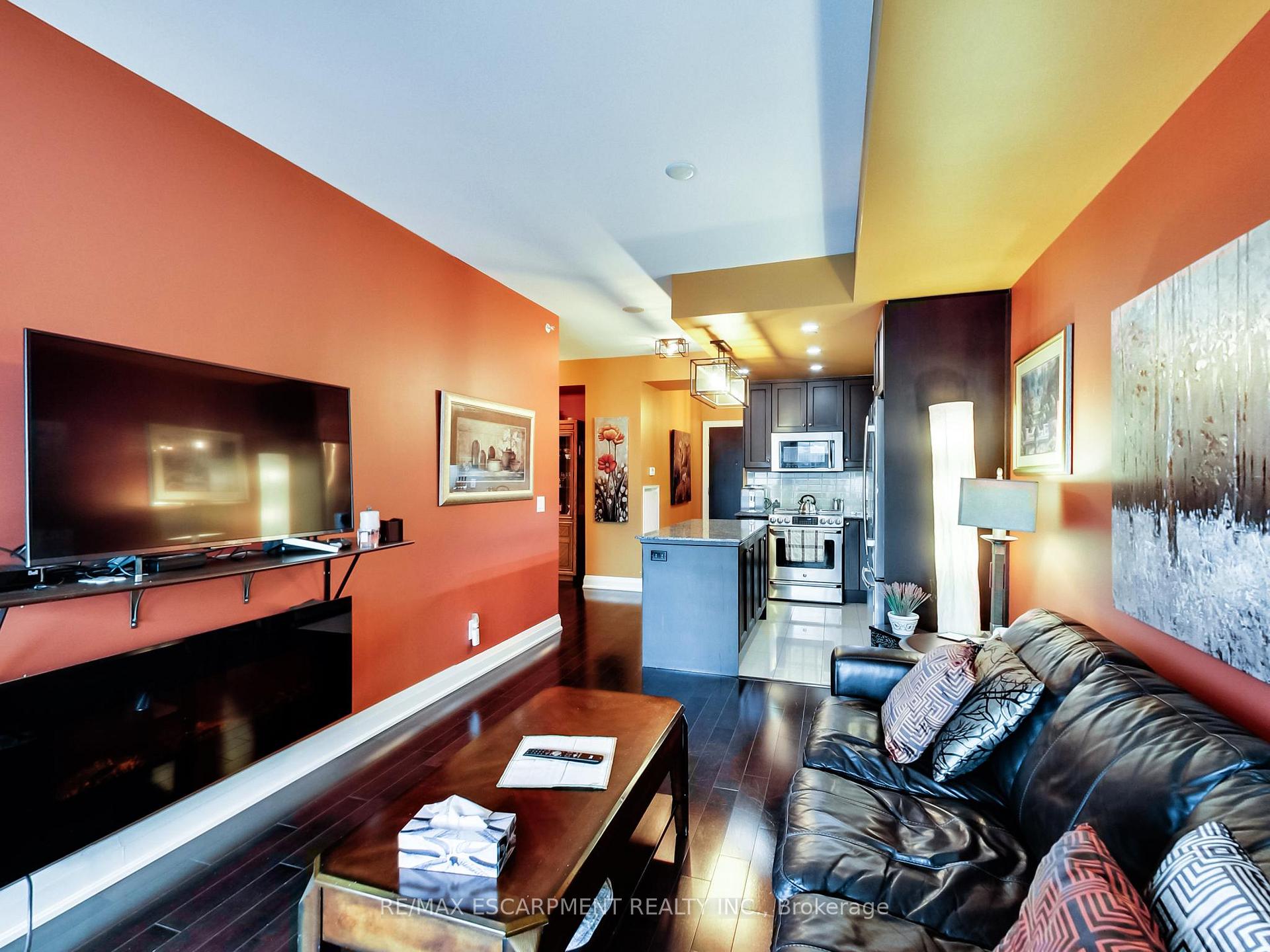 Photo 23 of Unit 306, 11 Bronte Road, Oakville, Bronte — HOMEH