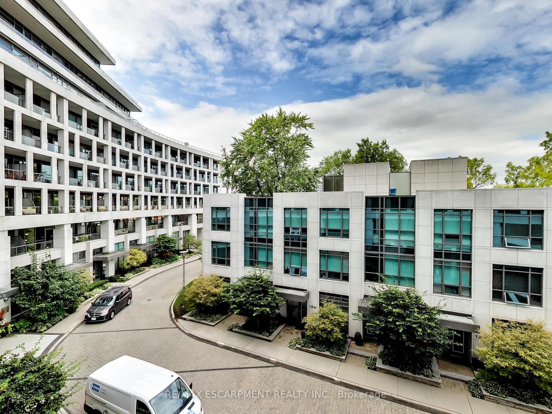 Photo 37 of Unit 306, 11 Bronte Road, Oakville, Bronte — HOMEH