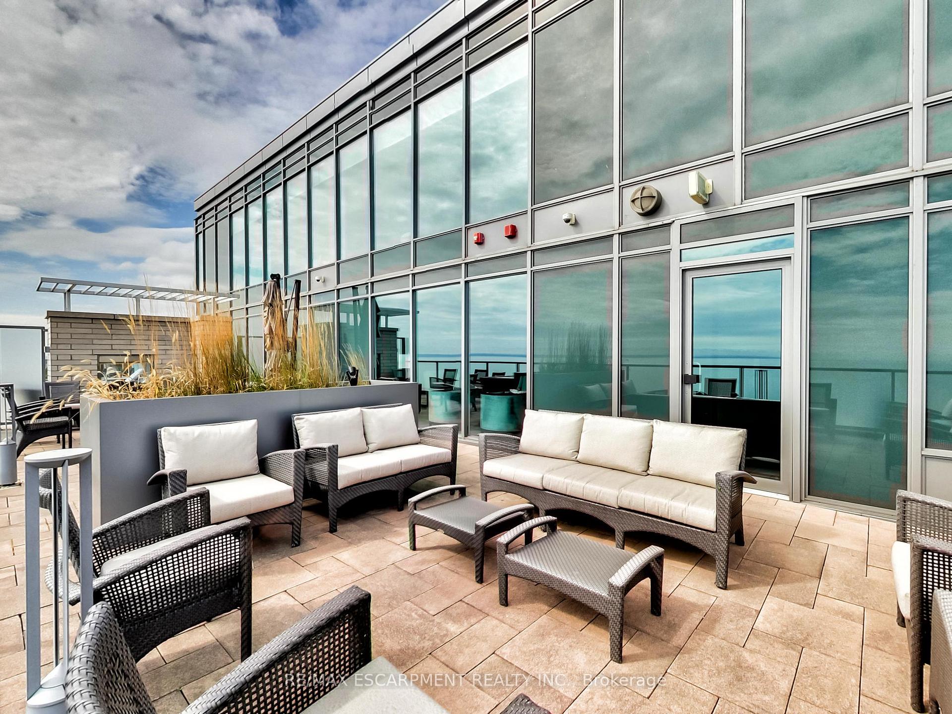 Photo 43 of Unit 306, 11 Bronte Road, Oakville, Bronte — HOMEH