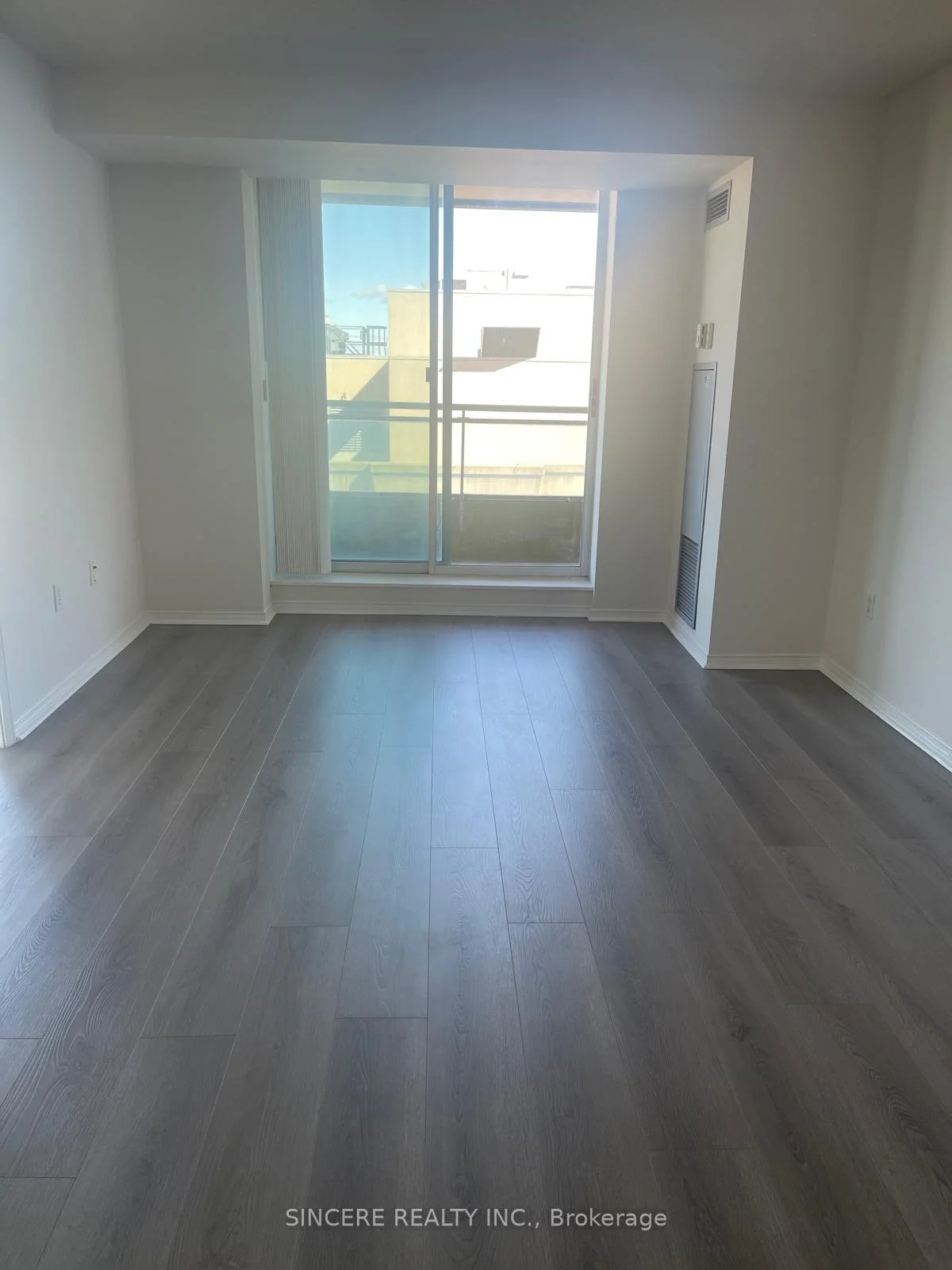 Front of Unit 1907, 3 Pemberton Avenue